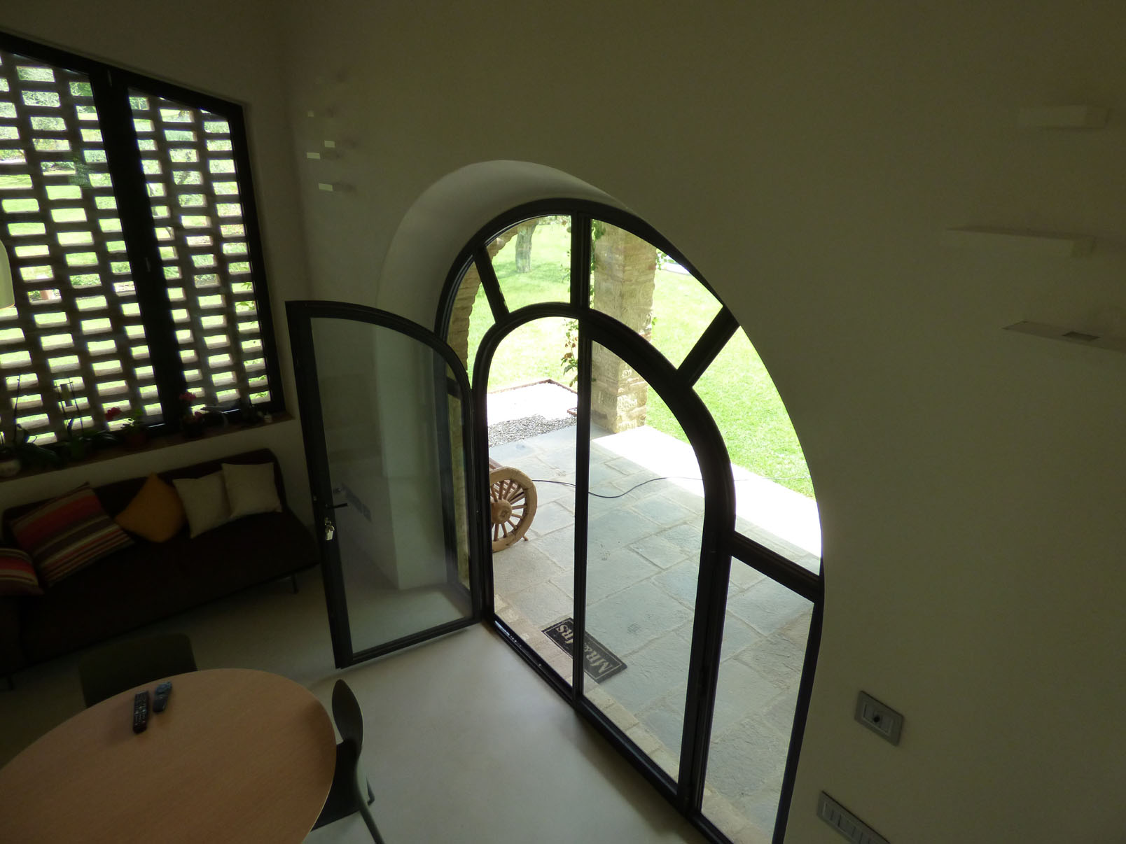 意大利乡村三层楼房改建-30