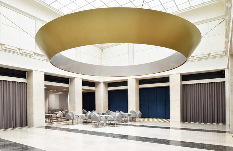 斯洛文尼亚银行总部大厅翻修-27