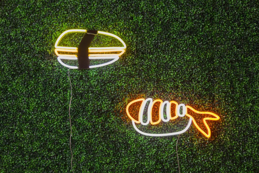 定制霓虹灯设计 | 打造独特品牌形象-35