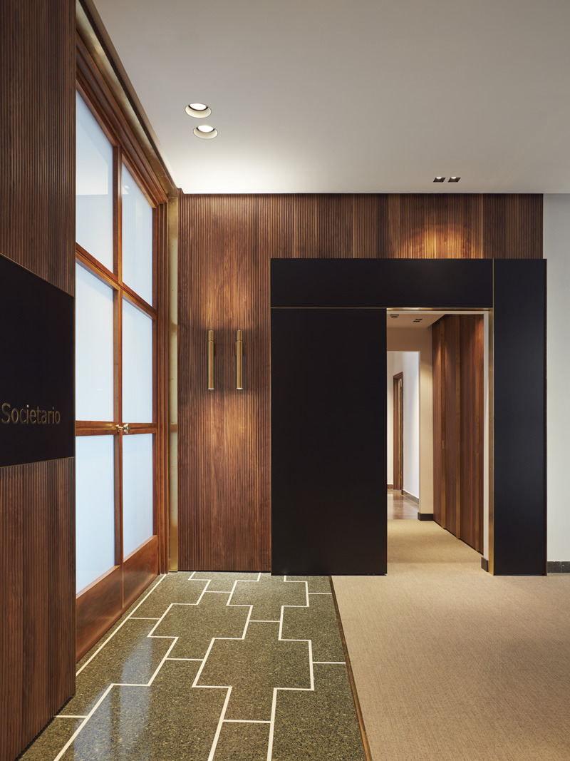 2017 年完成的办公室建筑杰作——UFFICI GALLERY-0