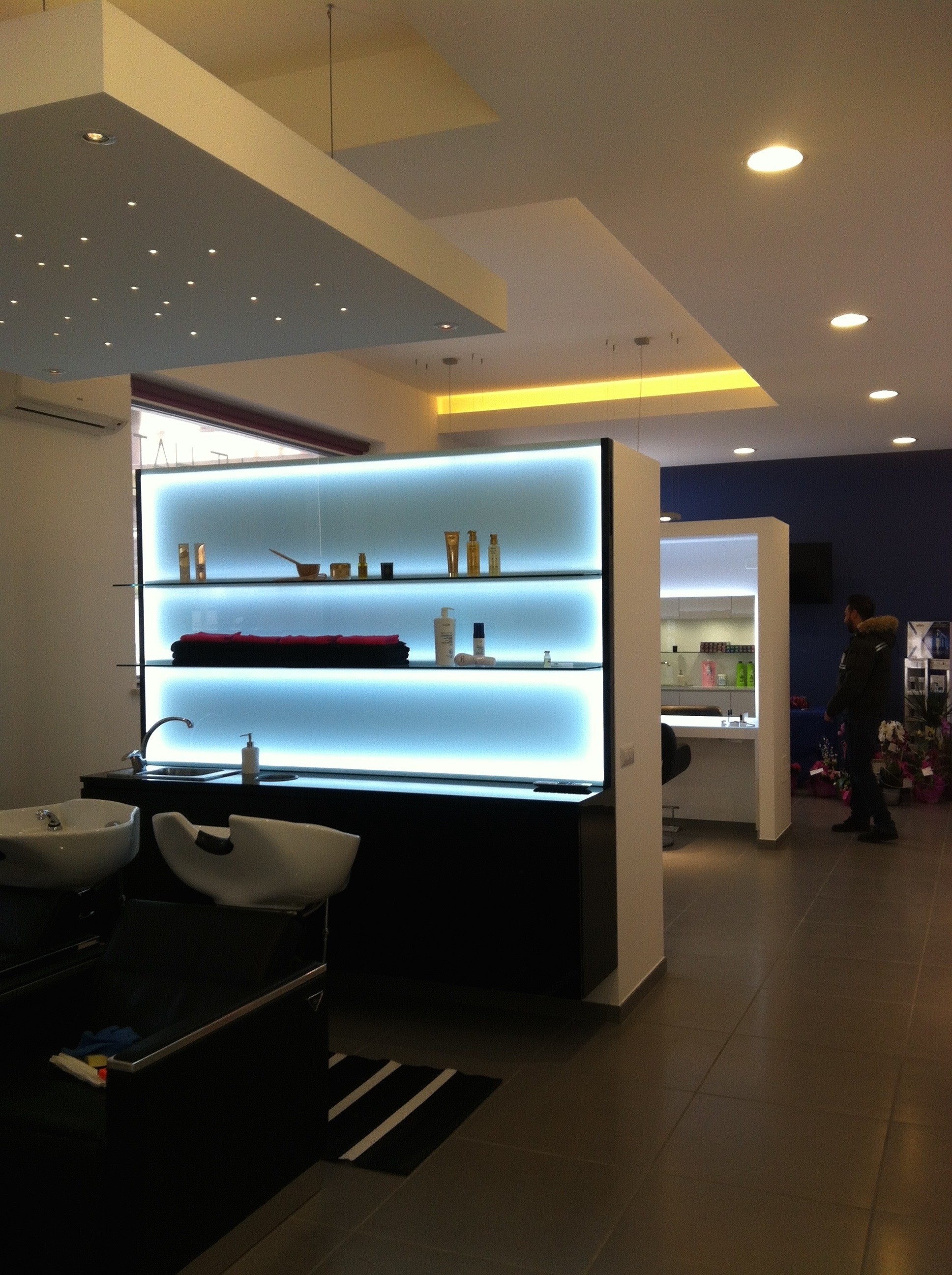 ABSOLUT HAIR 发廊设计-0