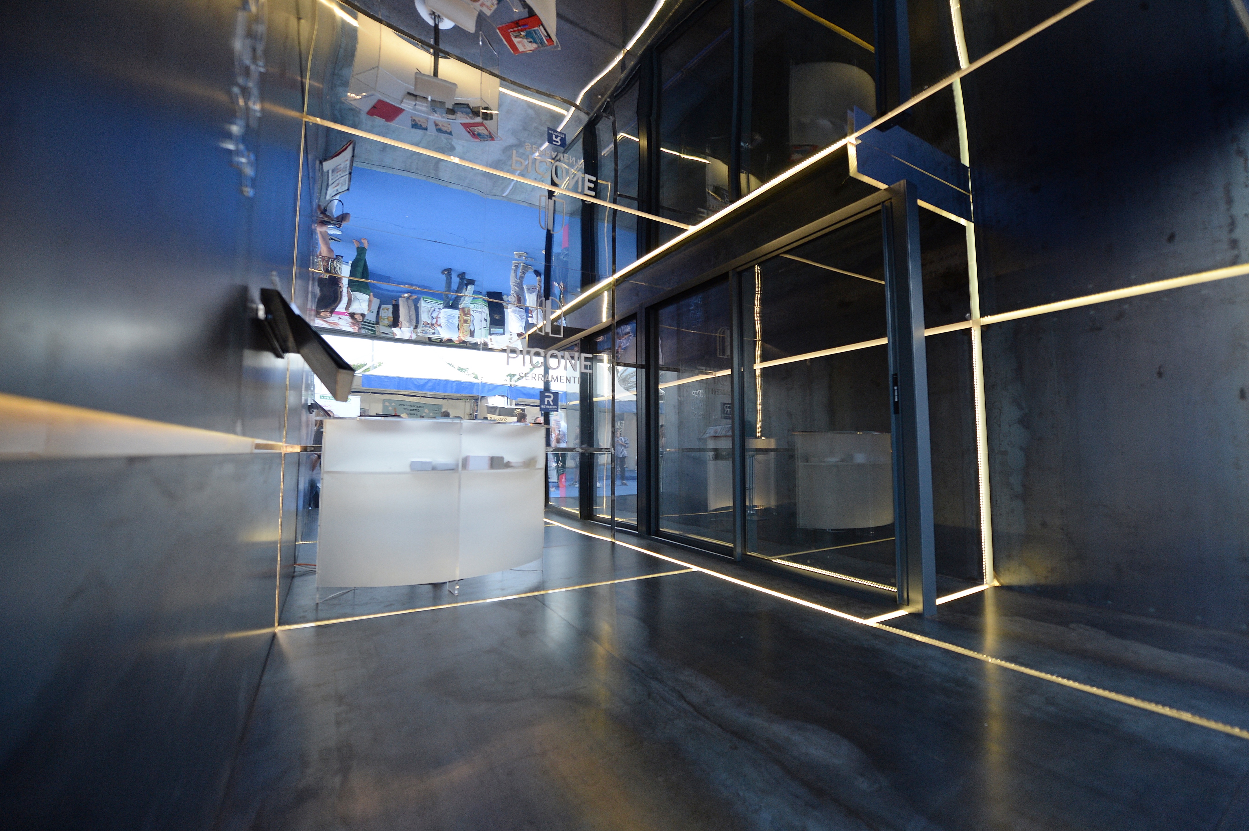 雷诺尔铝业展示馆-10