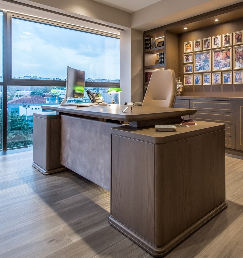 2017 年完成的 KARATZIS S.A.办公室大楼室内设计案例-43