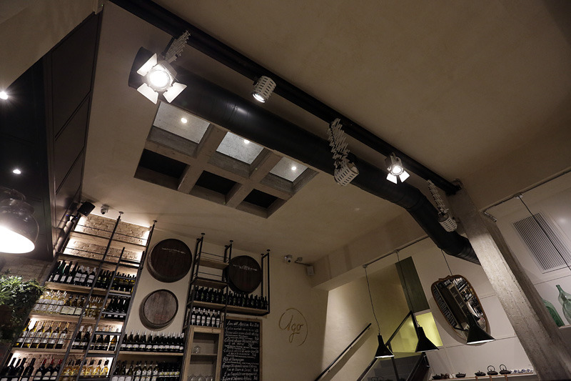 复古与现代交融的 UGO 餐厅-9