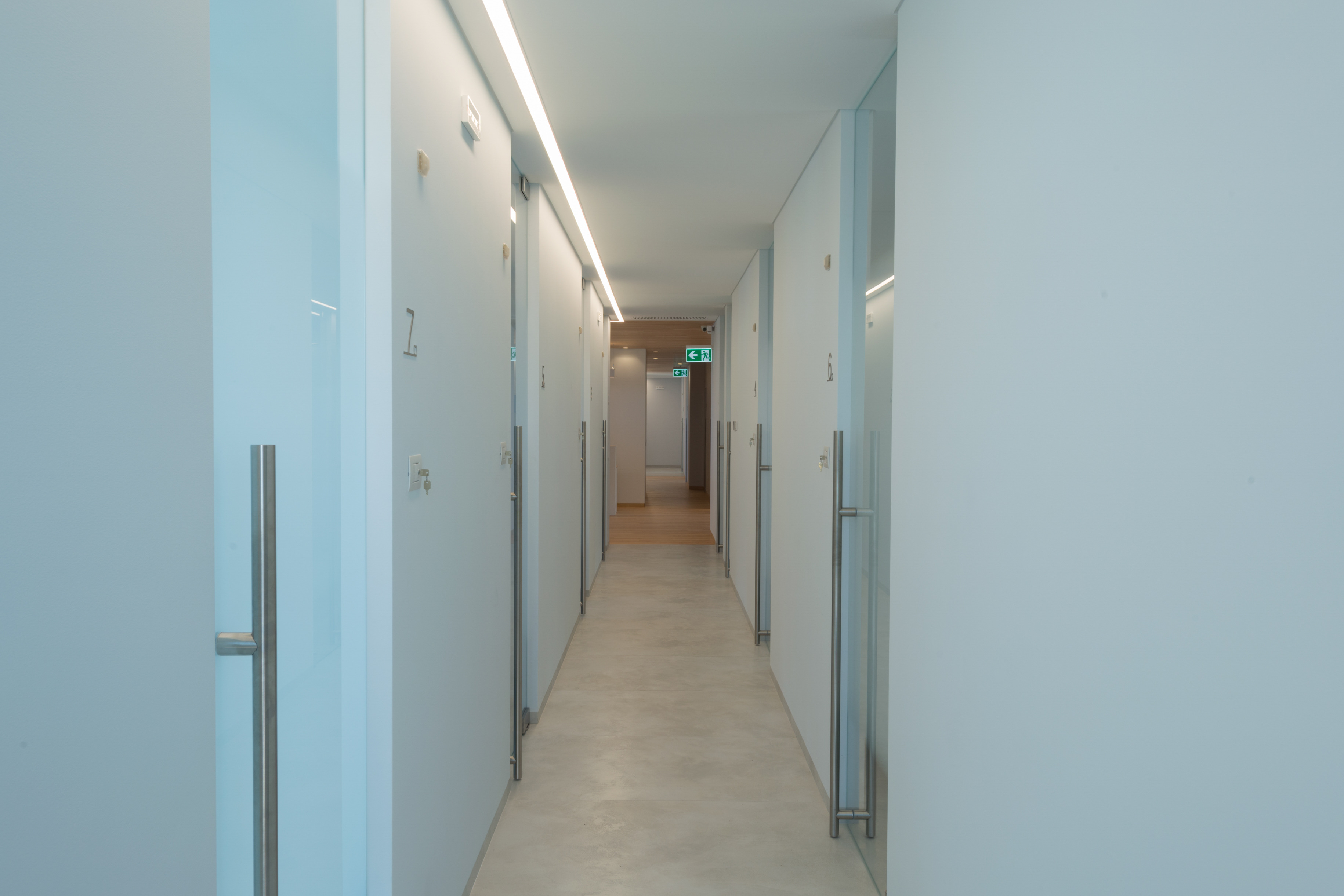 曼苏埃托牙科诊所-6