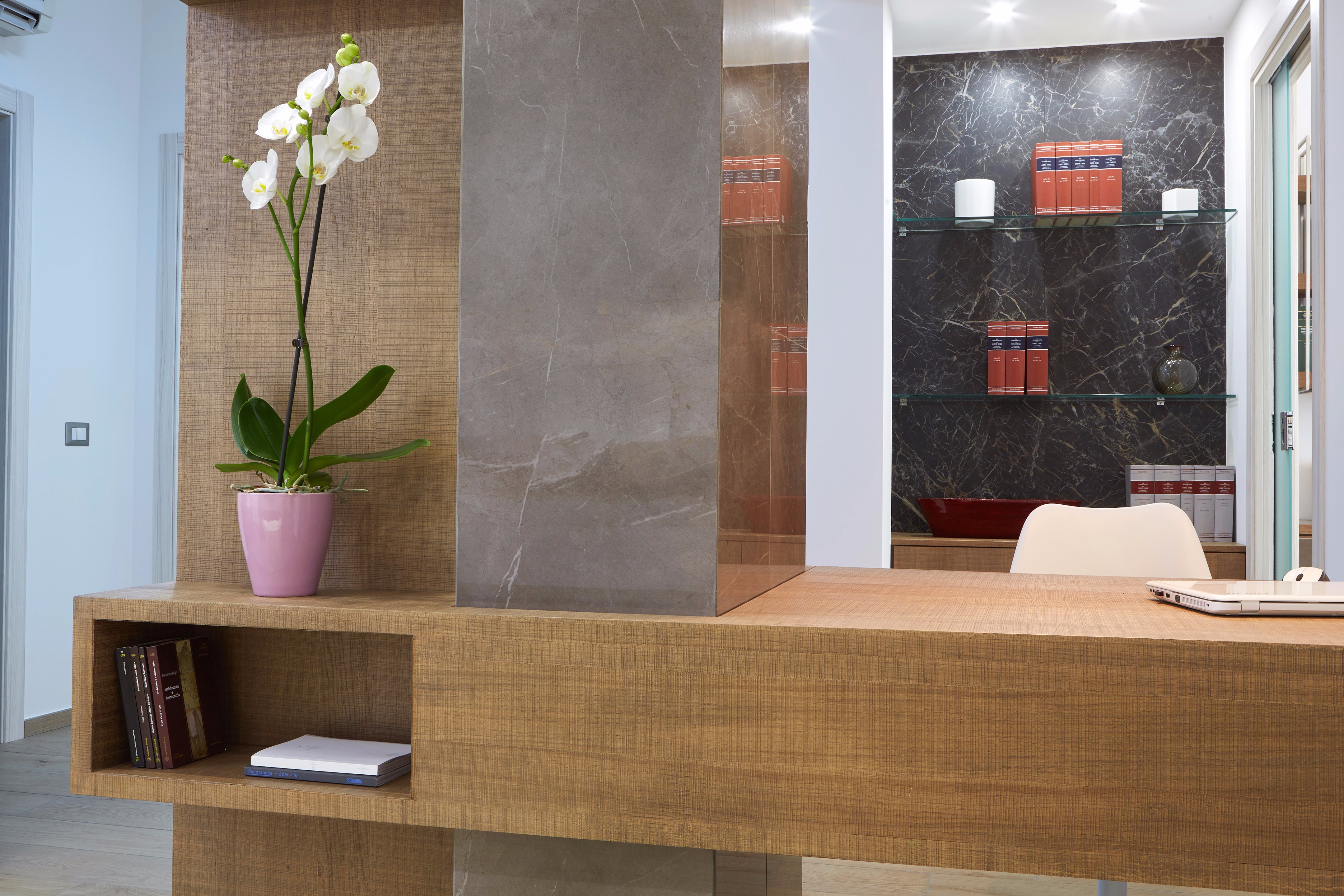 微型公寓变身多功能专业工作室-9