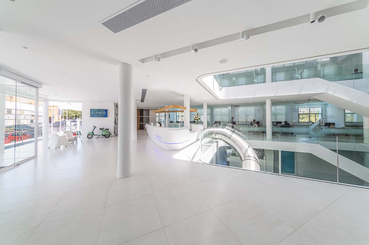 "Ortoplus 马德里总部 | KRION K-LIFE 助力创新牙科诊所设计"-4