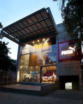 PUMA 旗舰店在印地拉纳格的新址设计