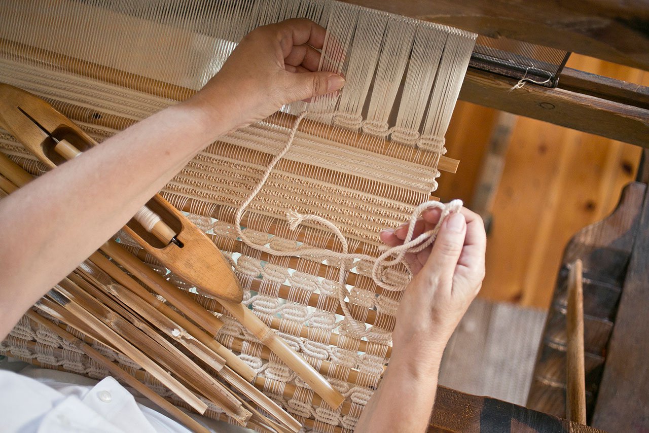 纺织艺术家朱莉娅·阿斯特里欧 | 复活塞浦路斯编织传统-4