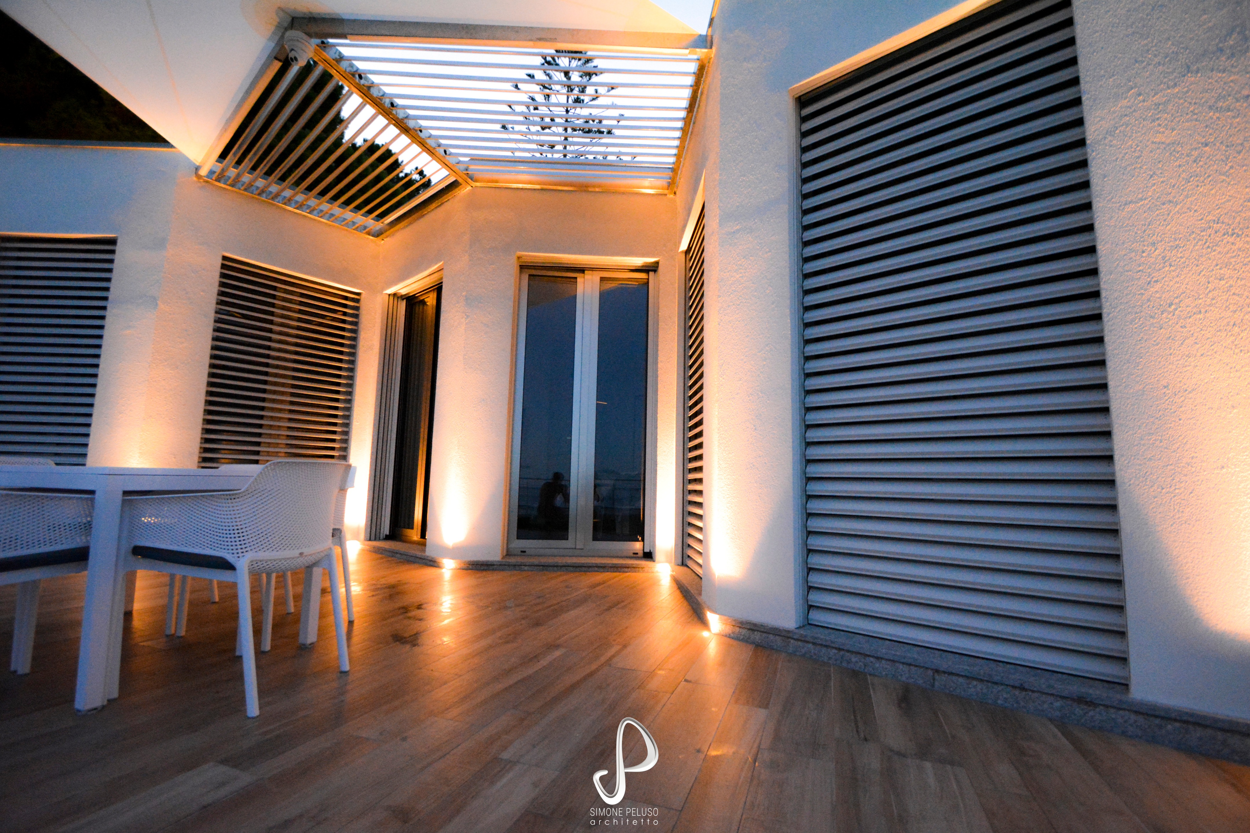 海滨 pagode 别墅 | 废墟中的新生-16