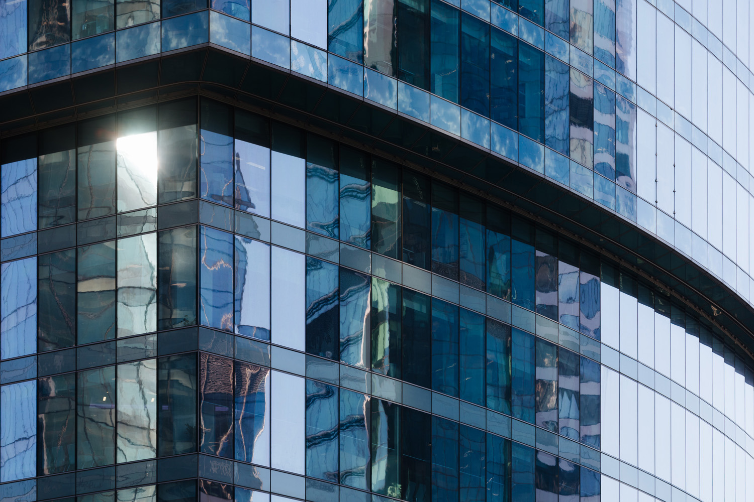 莫斯科联邦大厦-- 垂直城市概念的巅峰之作-5