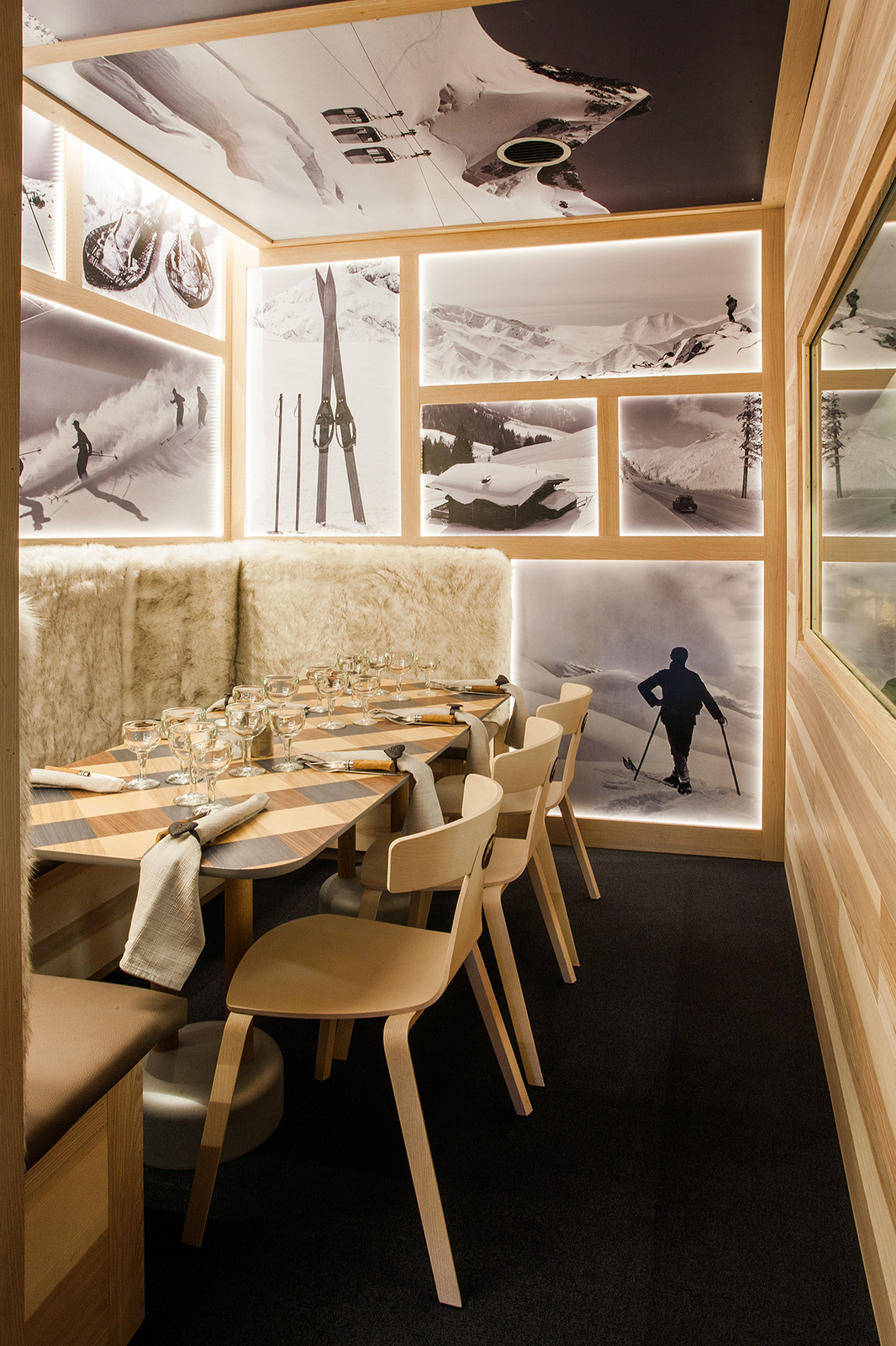 颠覆传统的山间餐厅设计-7