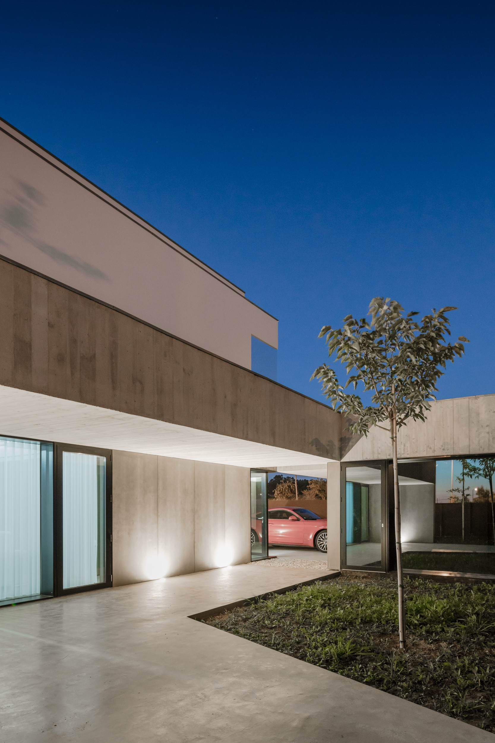 简约实用的新派住宅设计-43