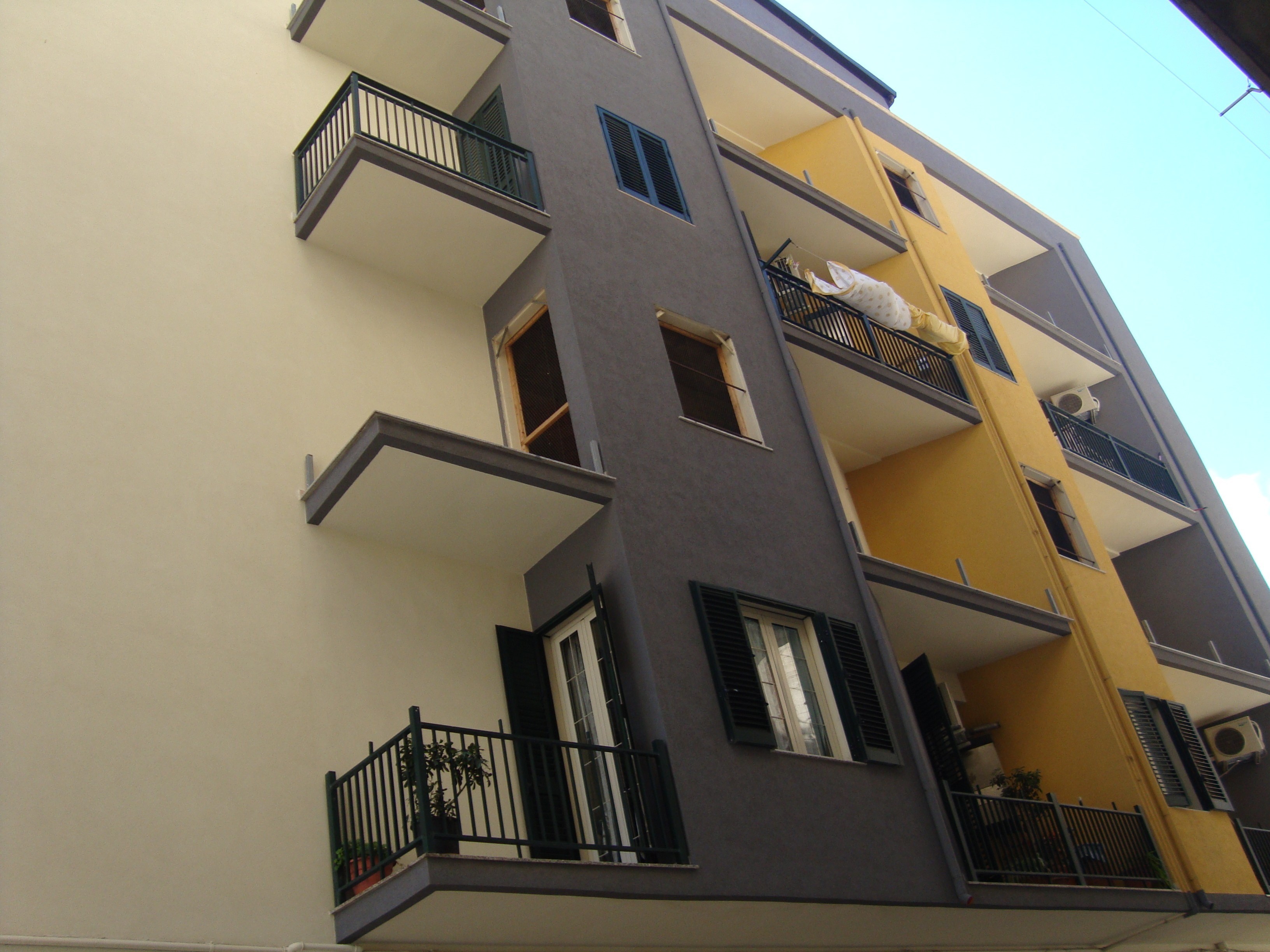 2014 年完成的一座意大利住宅楼翻新工程-9