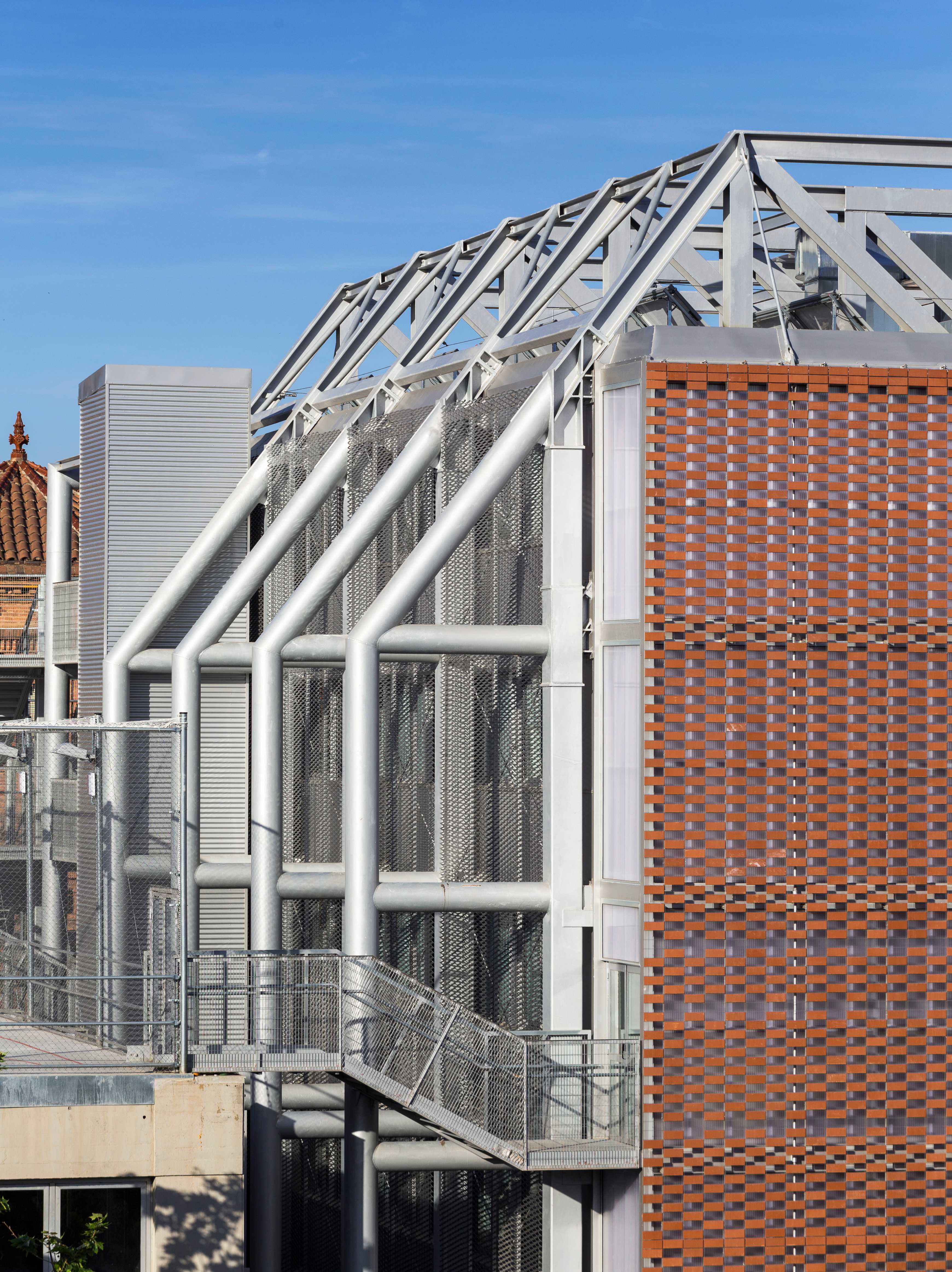 Teresiana 学校扩建，融入高迪设计元素-14