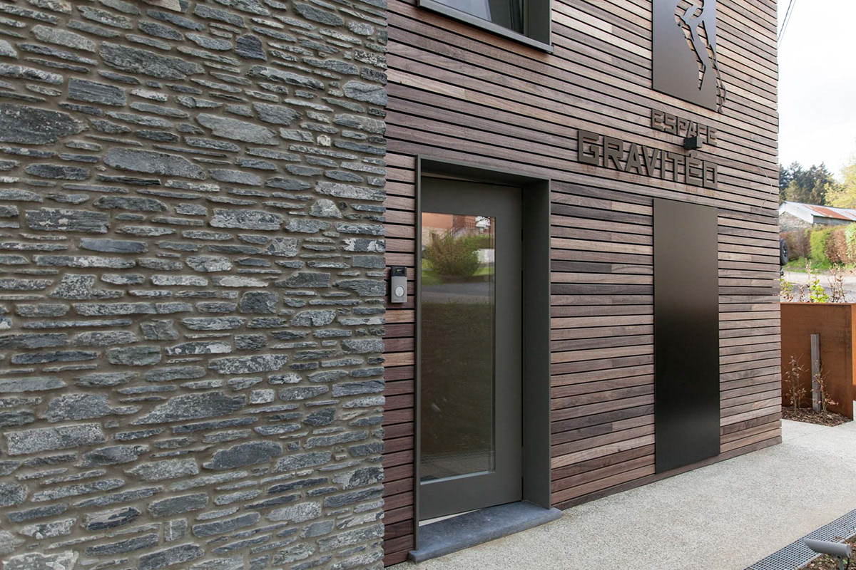 翻新老建筑,打造温馨专业足病诊疗空间-7