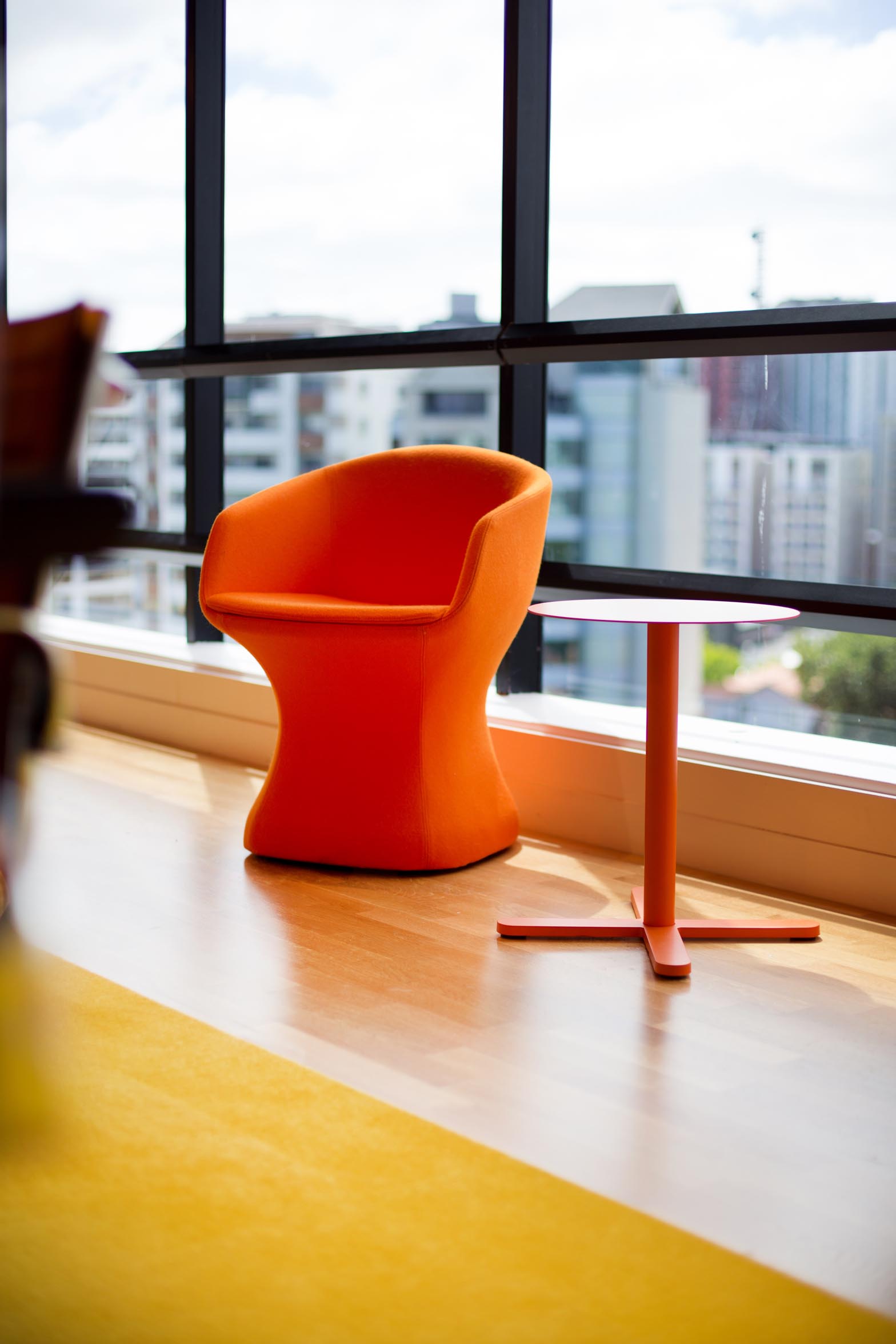 2012 年完成的 DDB 广告公司办公室设计-3