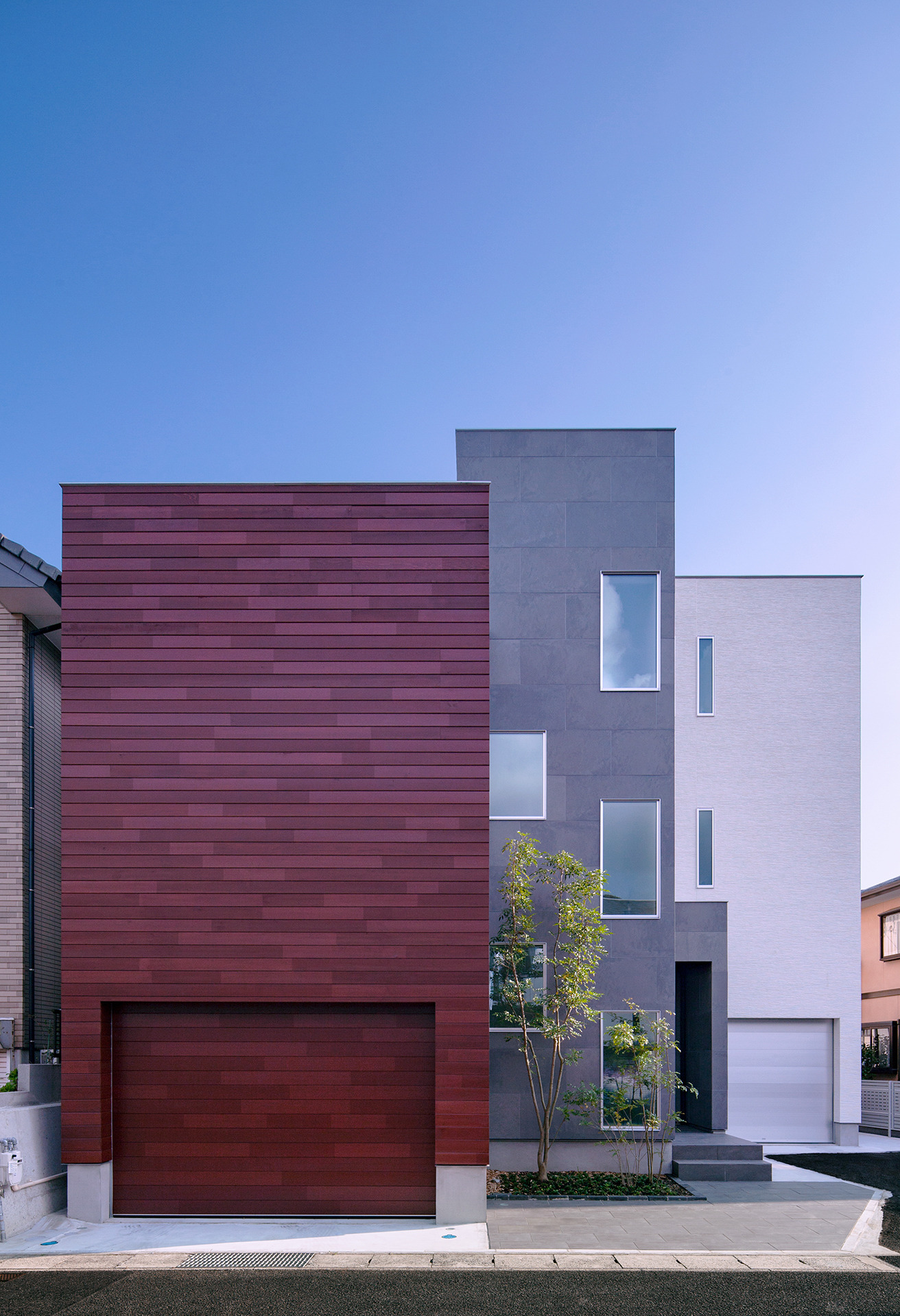 Y8-house | 红松地板与石墙的现代日式家居-0