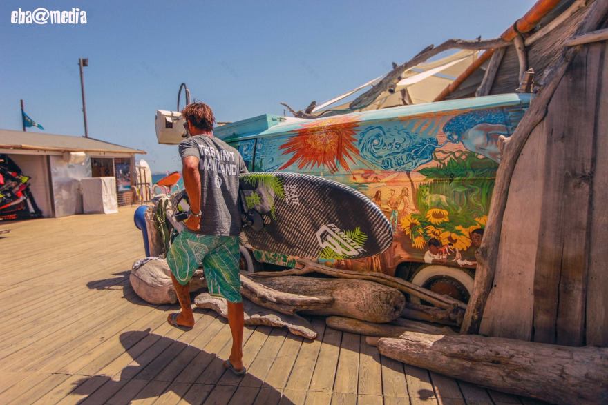 智能设计与艺术融合的意大利风情空间-12