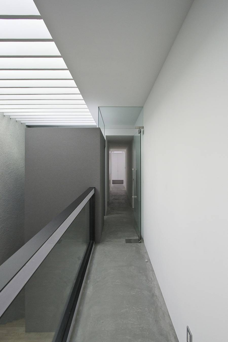 大阪简约住宅“边境”-7