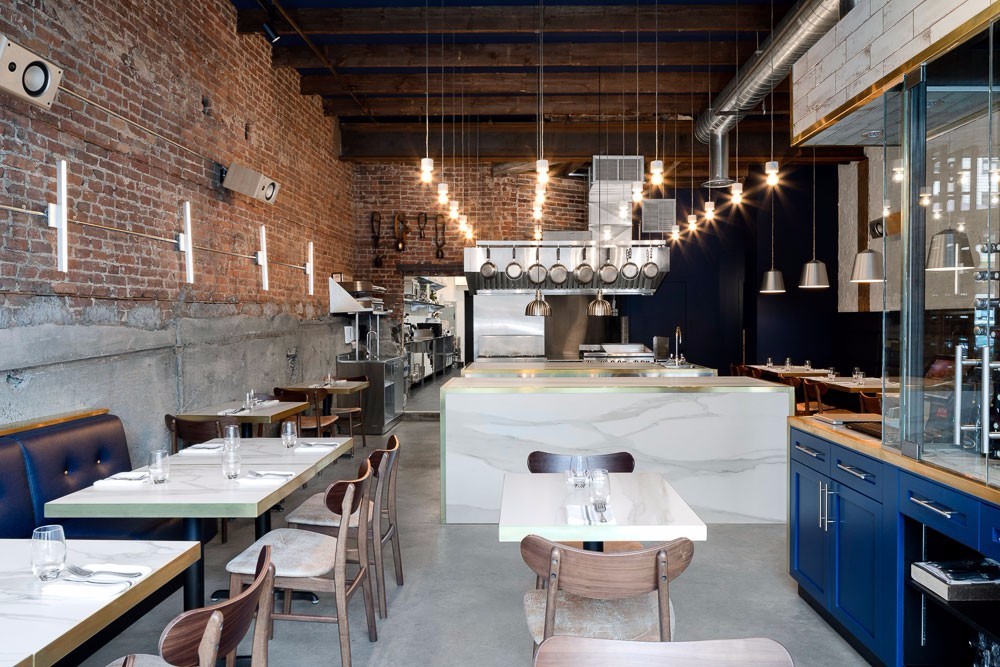 加拿大魁北克 Arvi 怀旧轻工业风餐厅-1