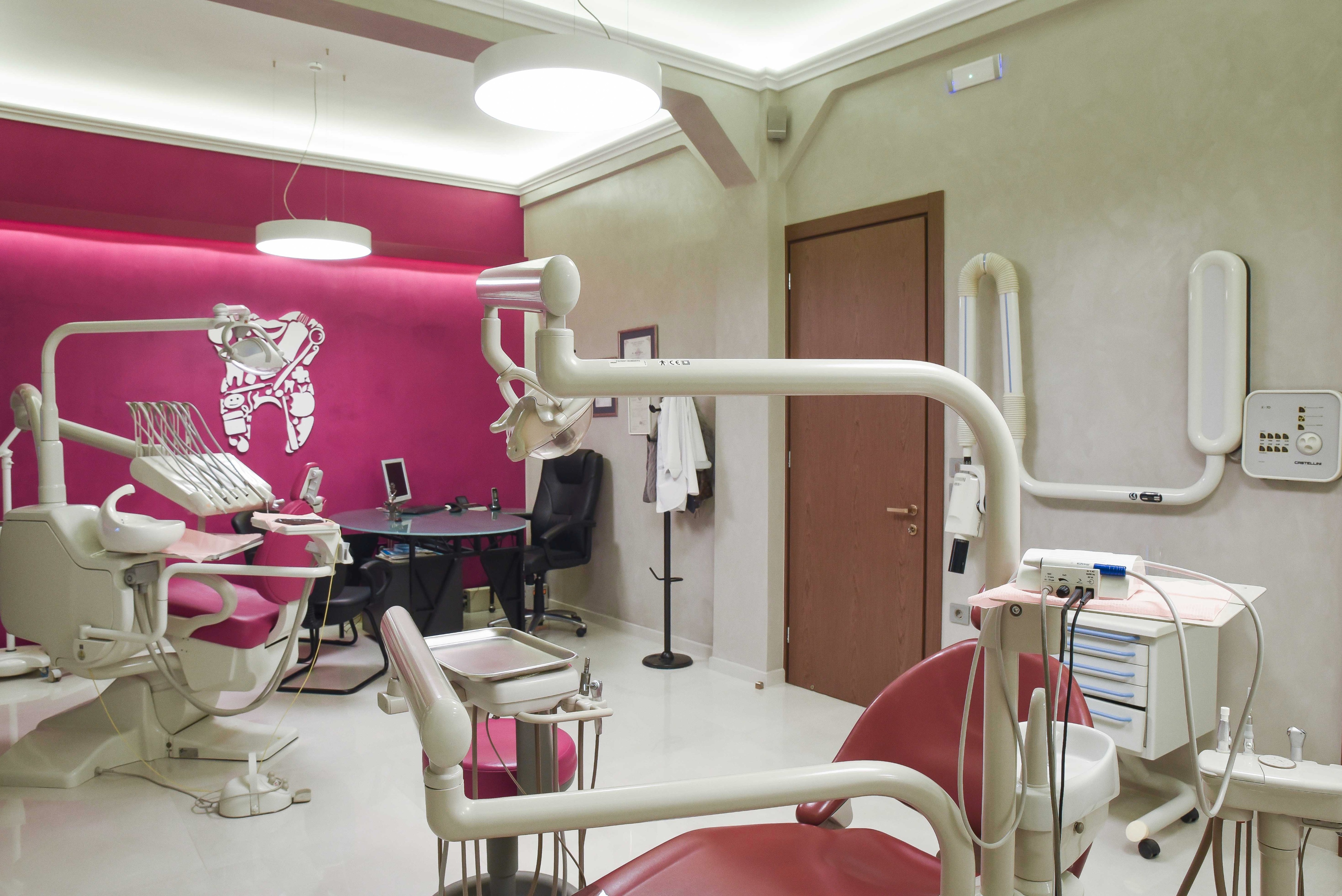 德里斯塔牙科诊所-1