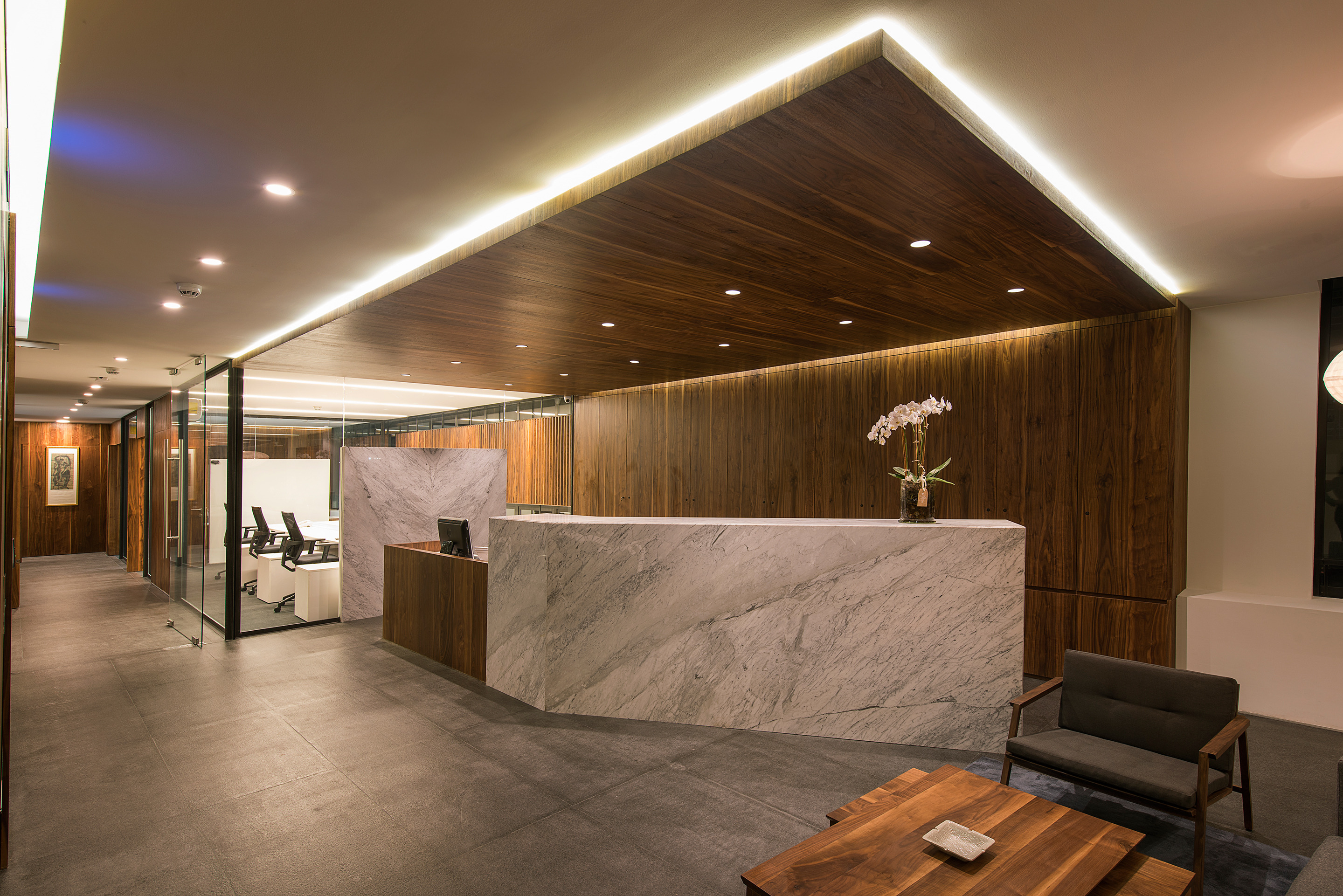 墨西哥城摩尔诺戈兹律师事务所办公室设计-0