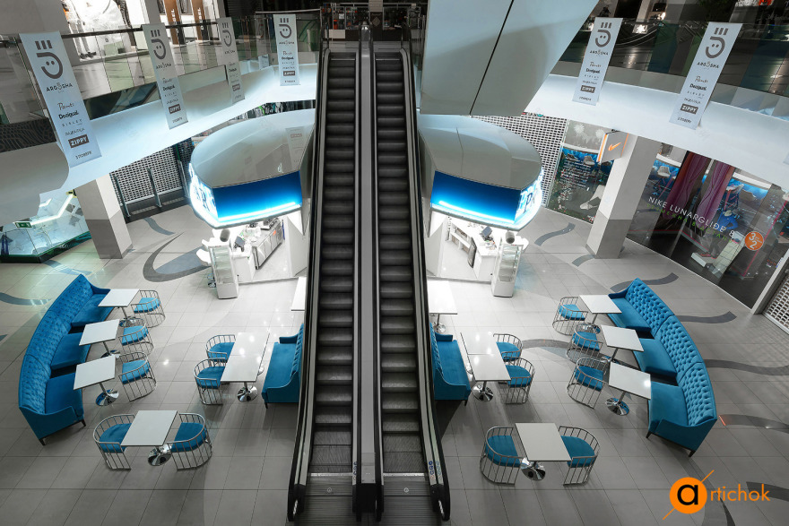 乌克兰基辅购物商场普罗赛科酒吧设计-2