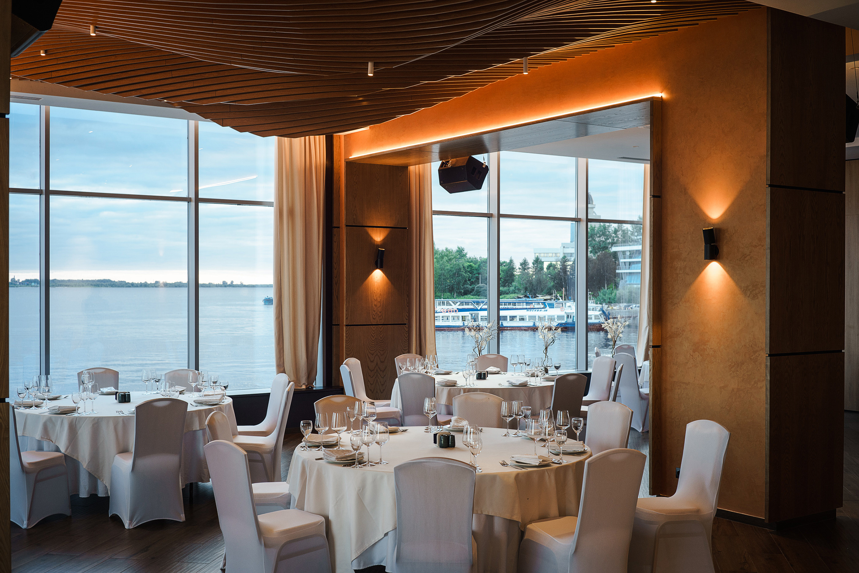 Reka 餐厅室内设计-16