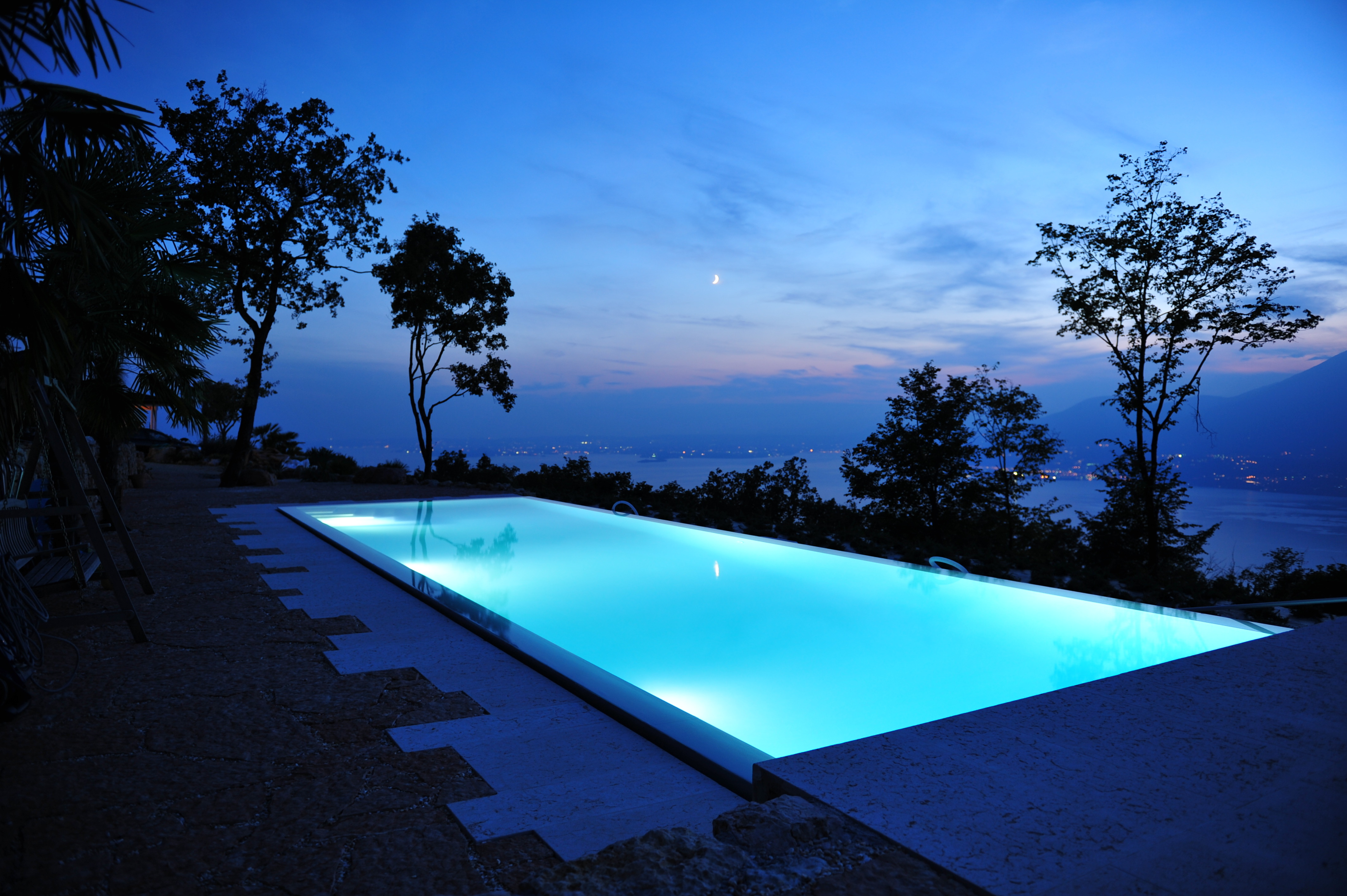 2013 年完成的 Ville Paradiso 单家庭住宅设计-16