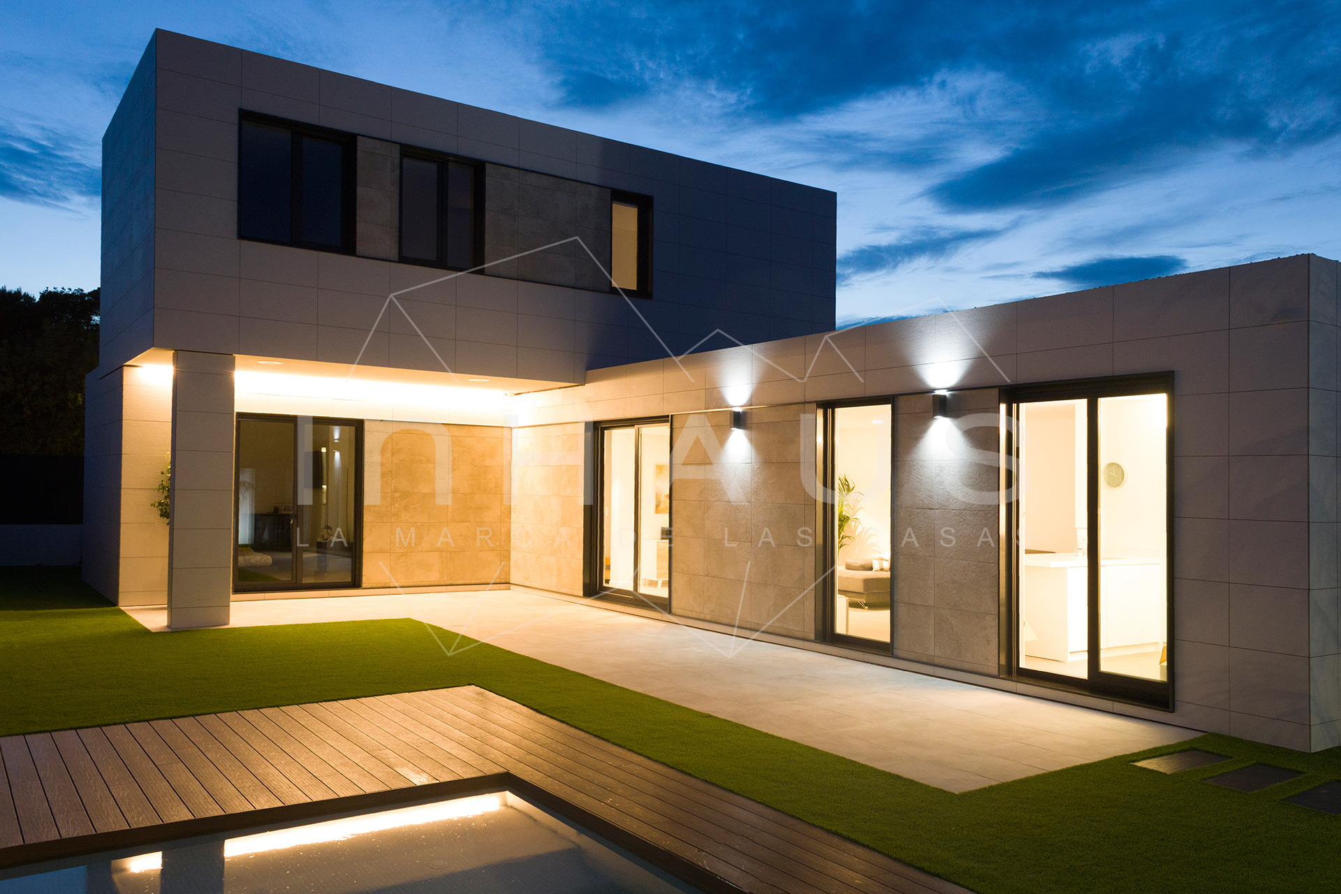 现代家庭梦想家园——西班牙瓦伦西亚“阿尔库迪亚”住宅-4