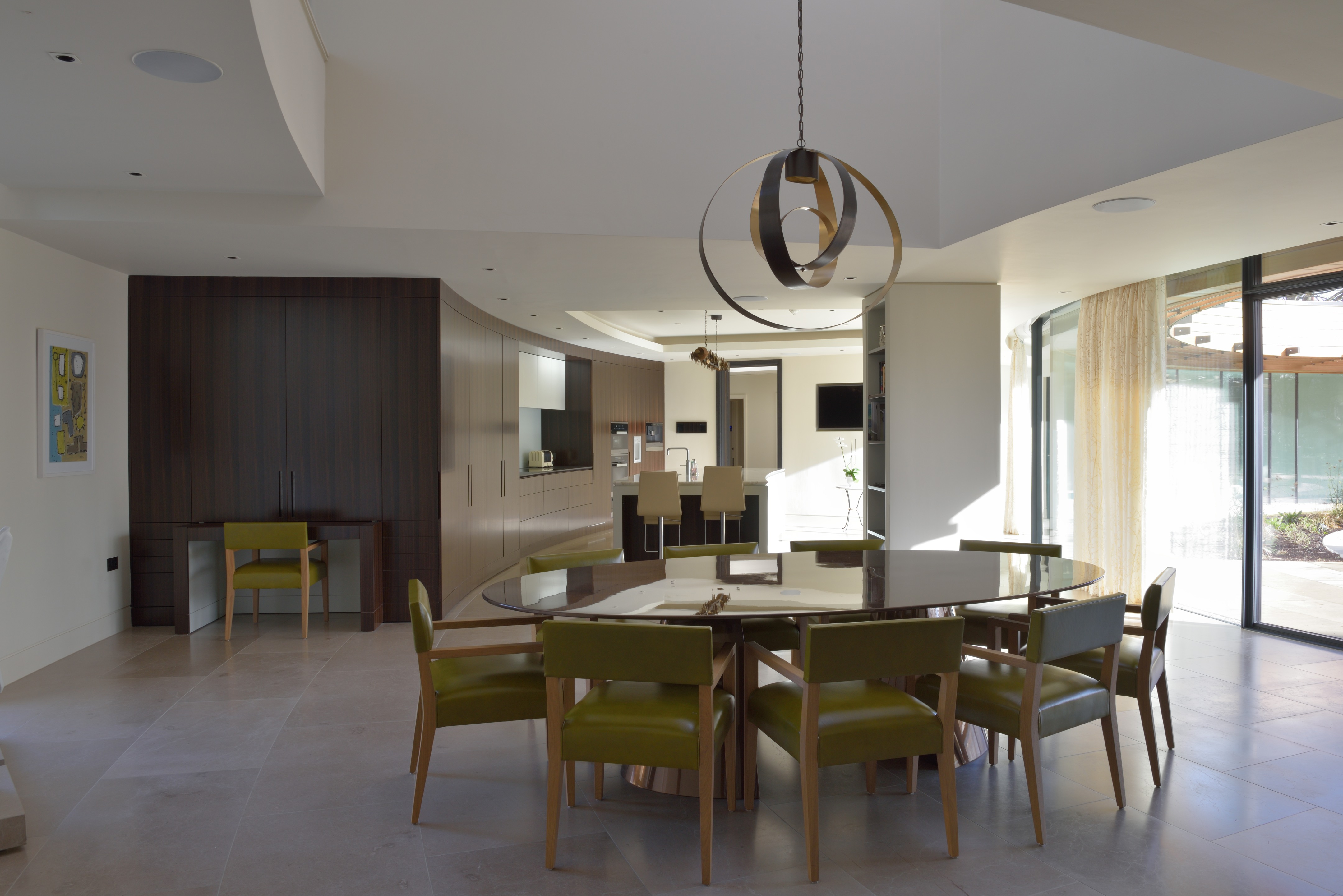 圆弧形定制厨房设计 | 弧形与功能的完美结合-1