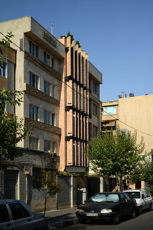 伊朗德黑兰“砖之韵”办公室设计-2