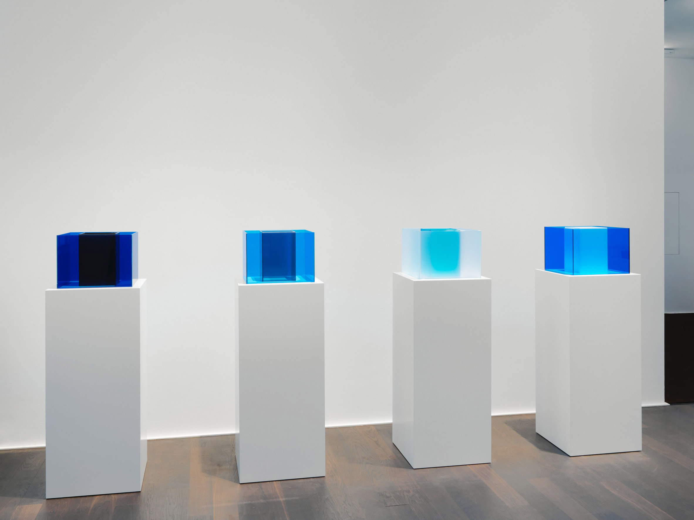 加州晨雾 | 拉里·贝尔的玻璃立方体艺术-19