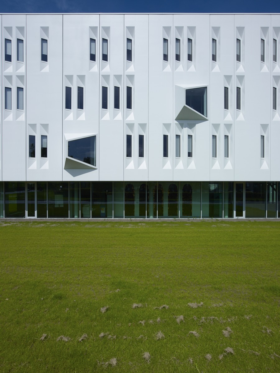 荷兰 Enexis 马斯特里赫特区域总部——绿色环保设计典范-0