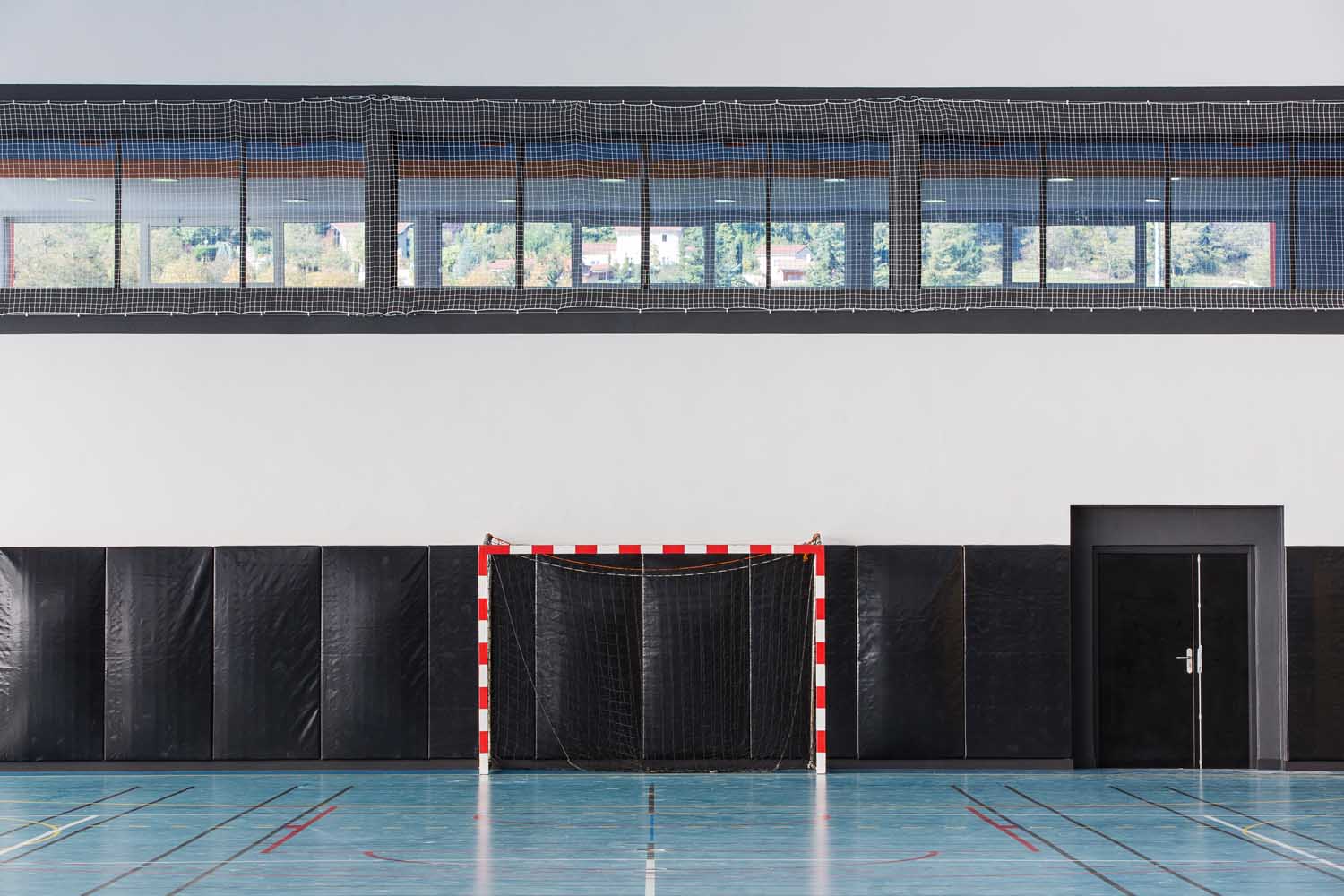 圣马塞尔林卡里尔体育馆修复-21