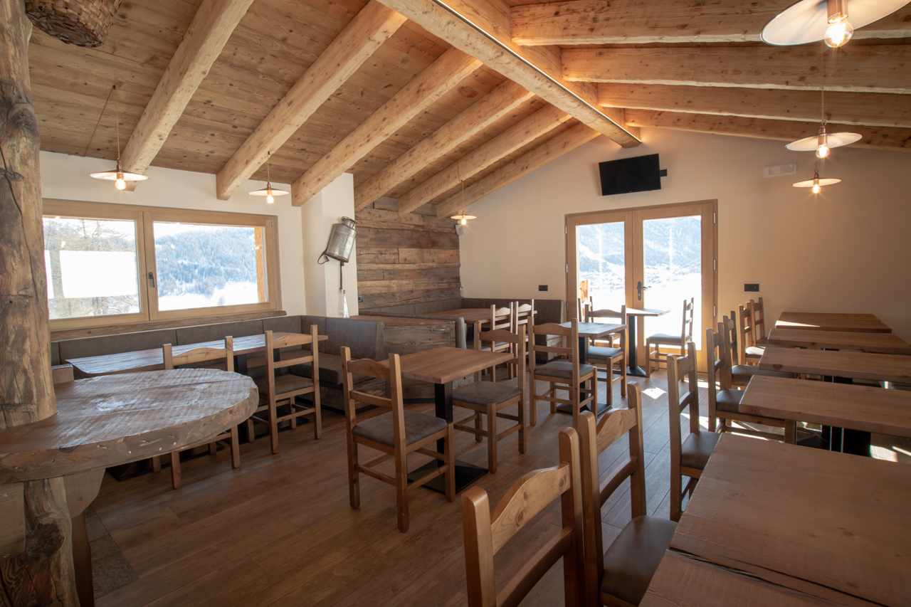 雪山之上的温馨猫舍——La Tana del Gatto 餐厅设计-62