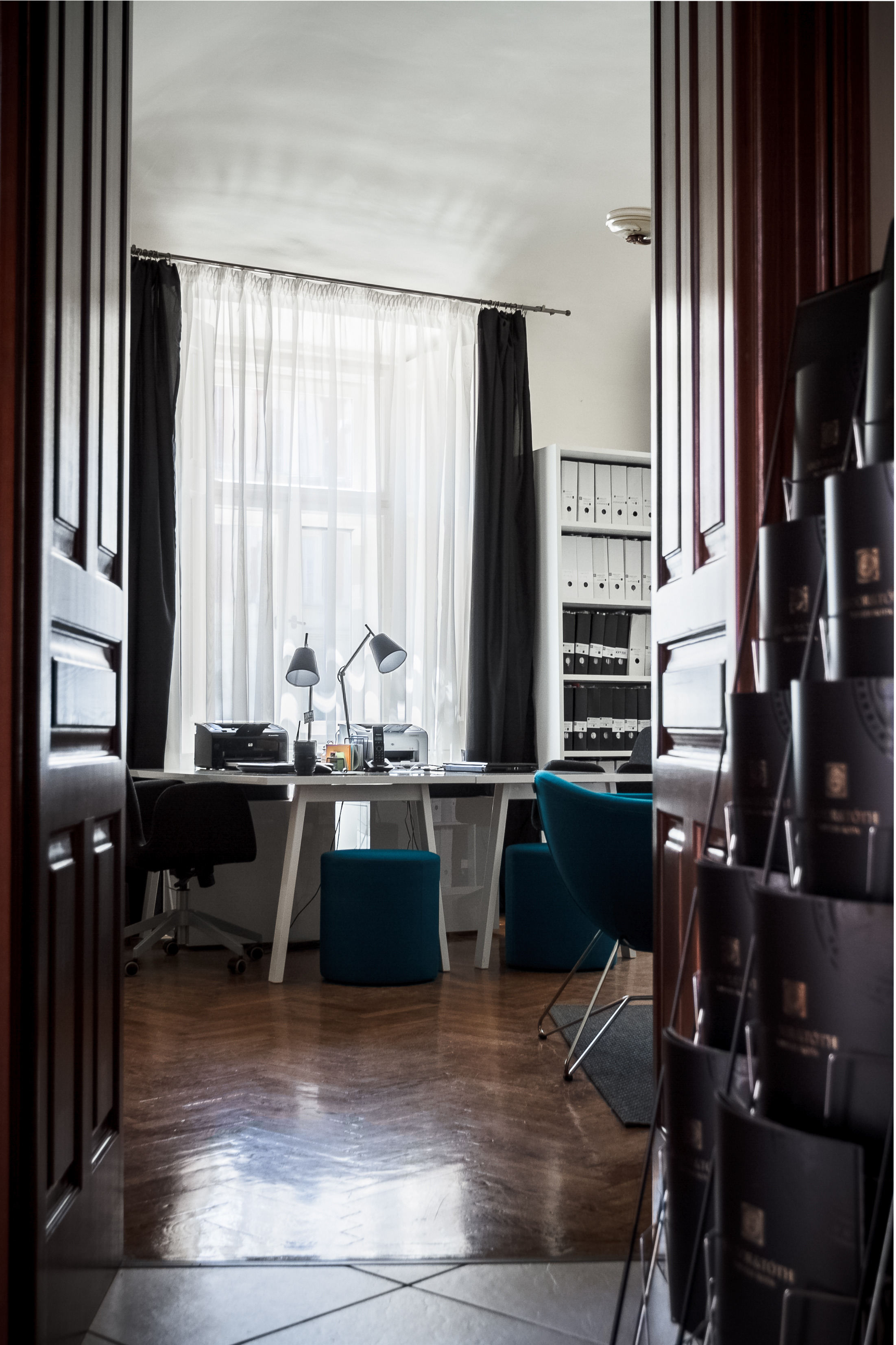 Jambor & Toth 律师事务所办公室设计-26