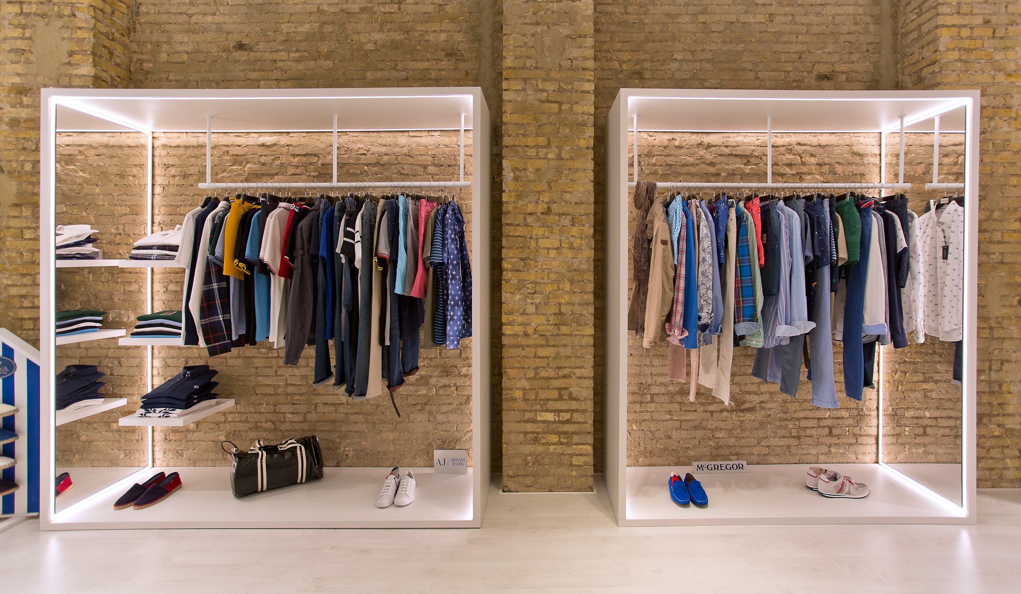 极简风格打造时尚男装店-6