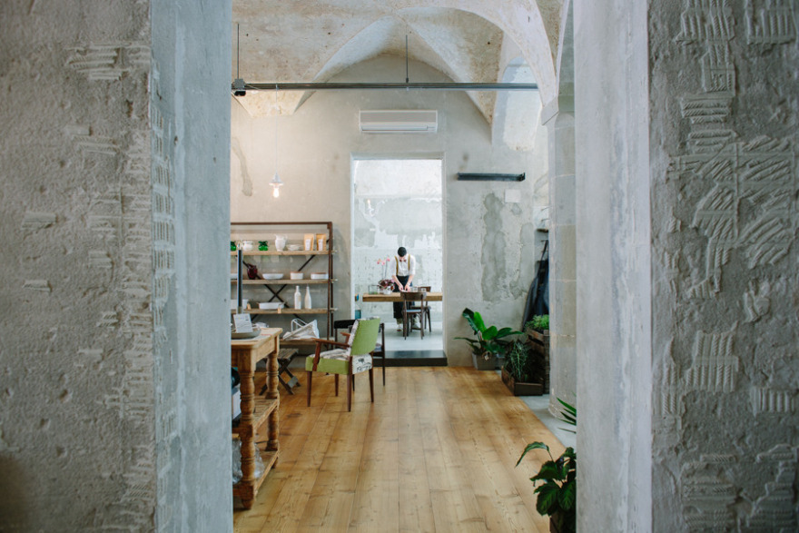 复古韵味与现代设计共融的餐厅空间-27