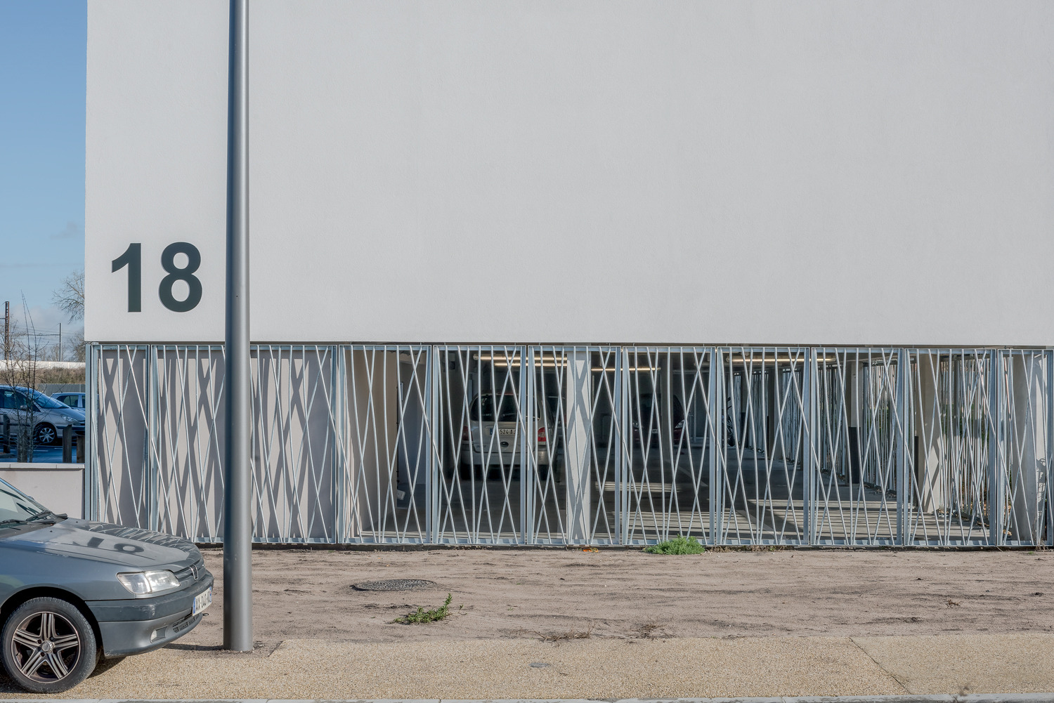 2018 年完工的 Les Erables 公寓设计展现独特魅力-44