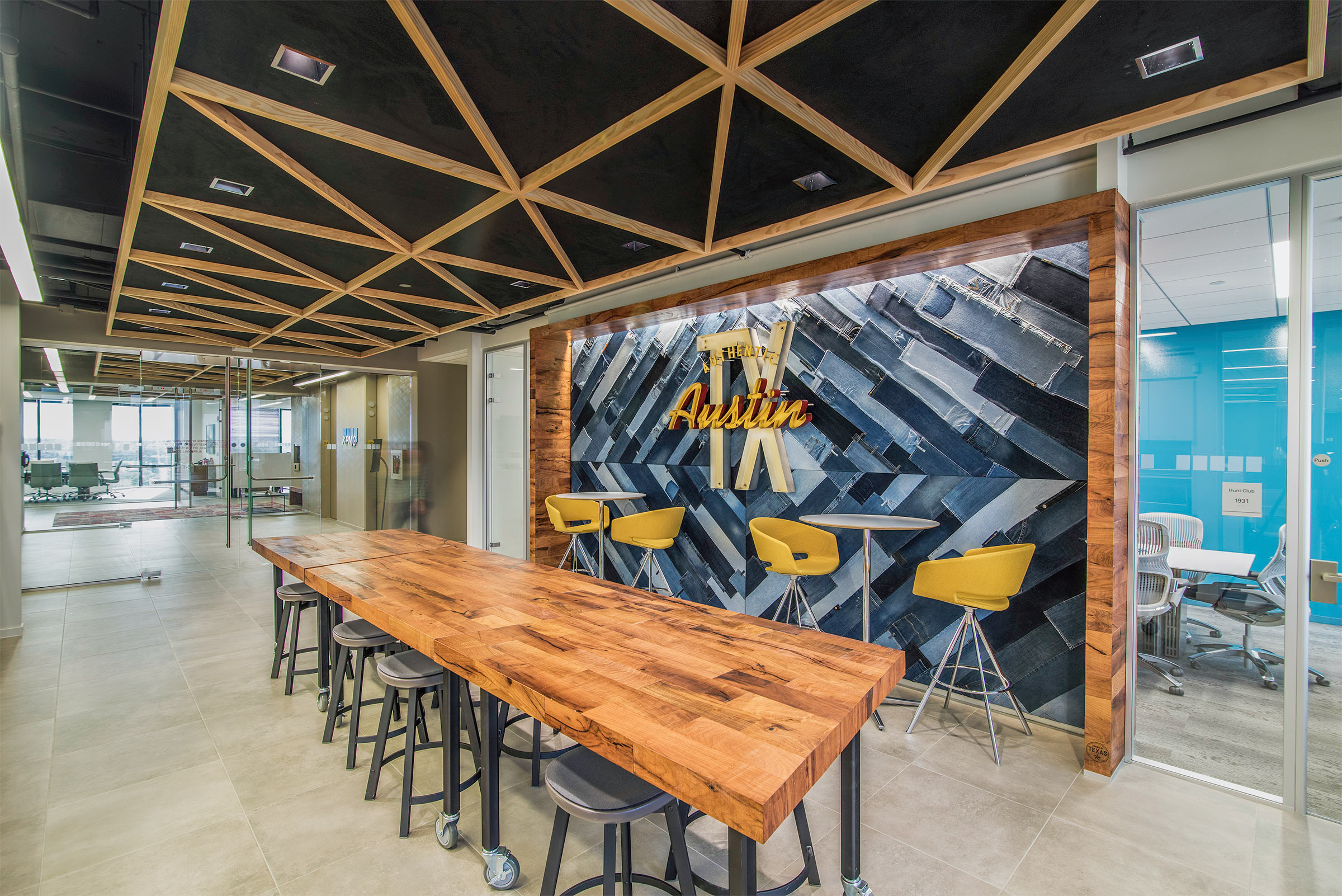 KPMG 总部打造独特品牌环境-5