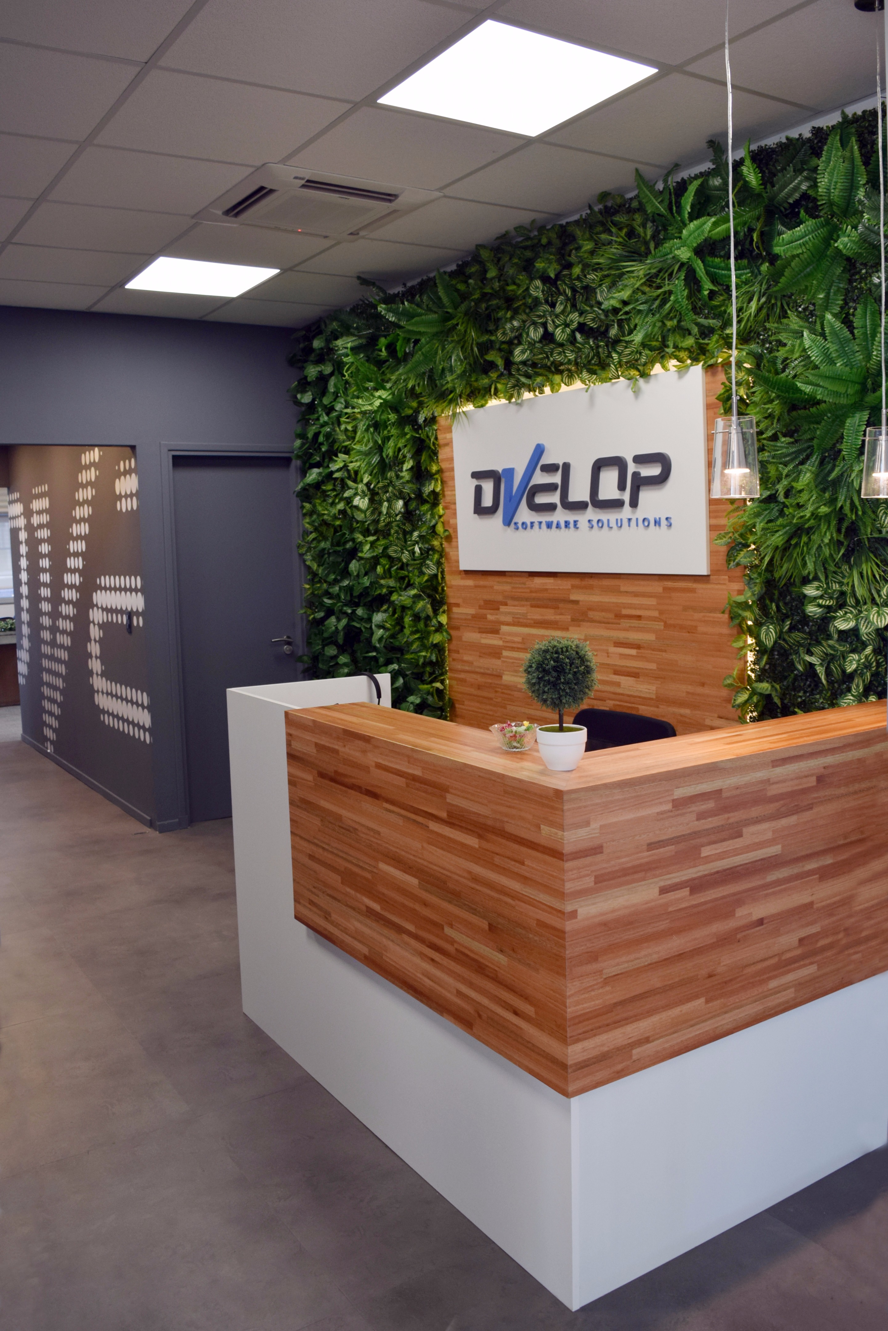 露西亚·皮切尔诺 + 乌诺阿乌诺工作室-0