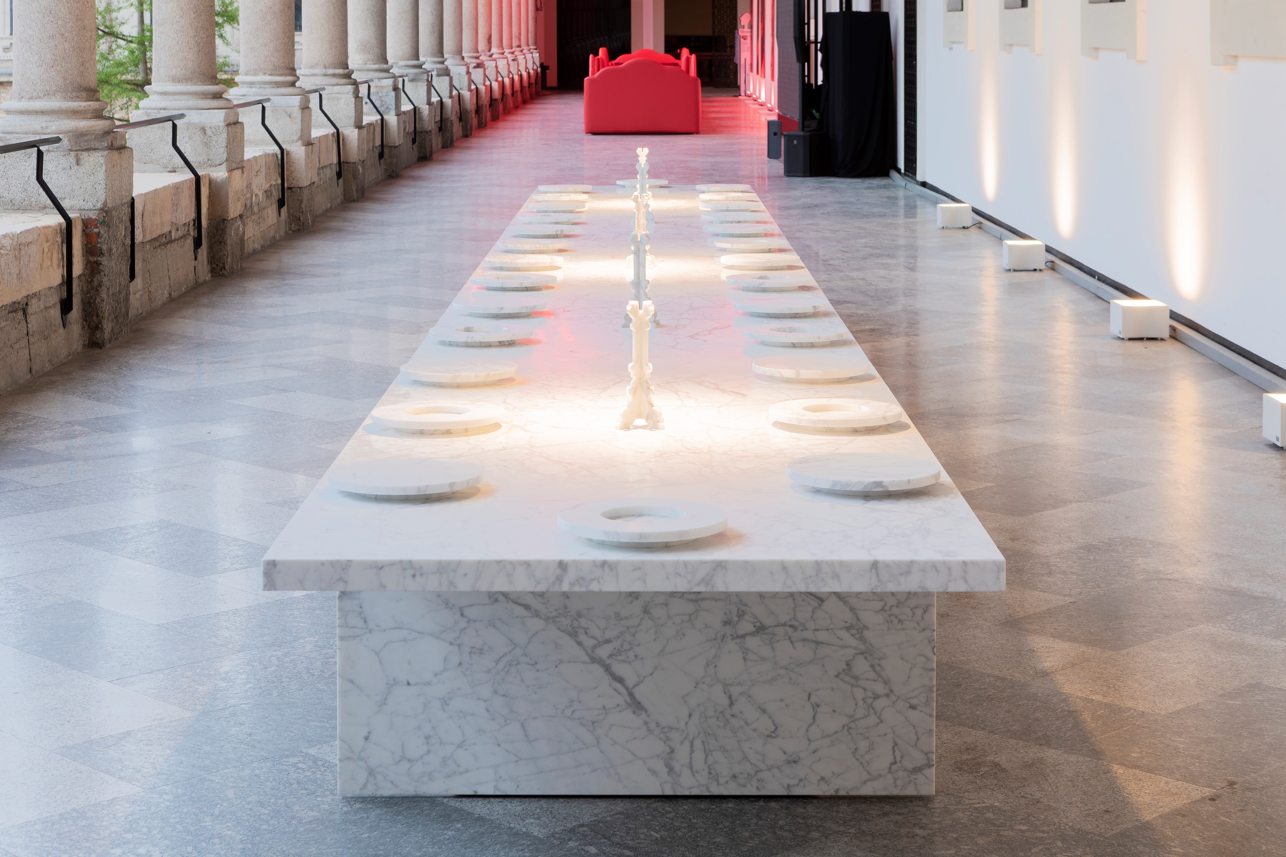 米兰 FuoriSalone 2019 展出的“Parla!”装置-5