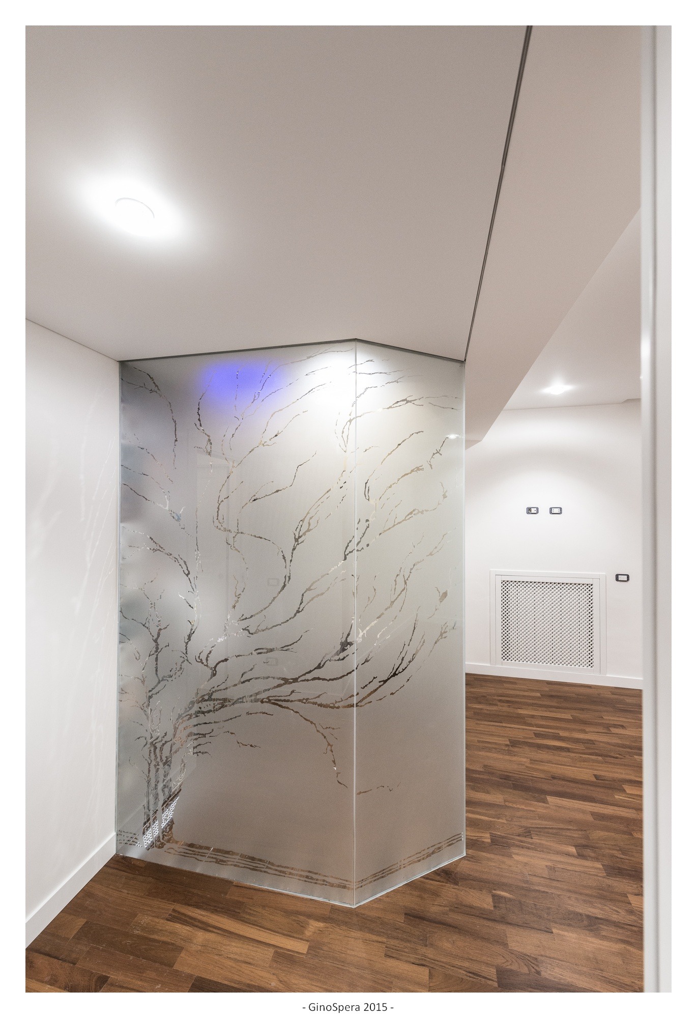 卧室带卫生间的水晶设计公寓-10