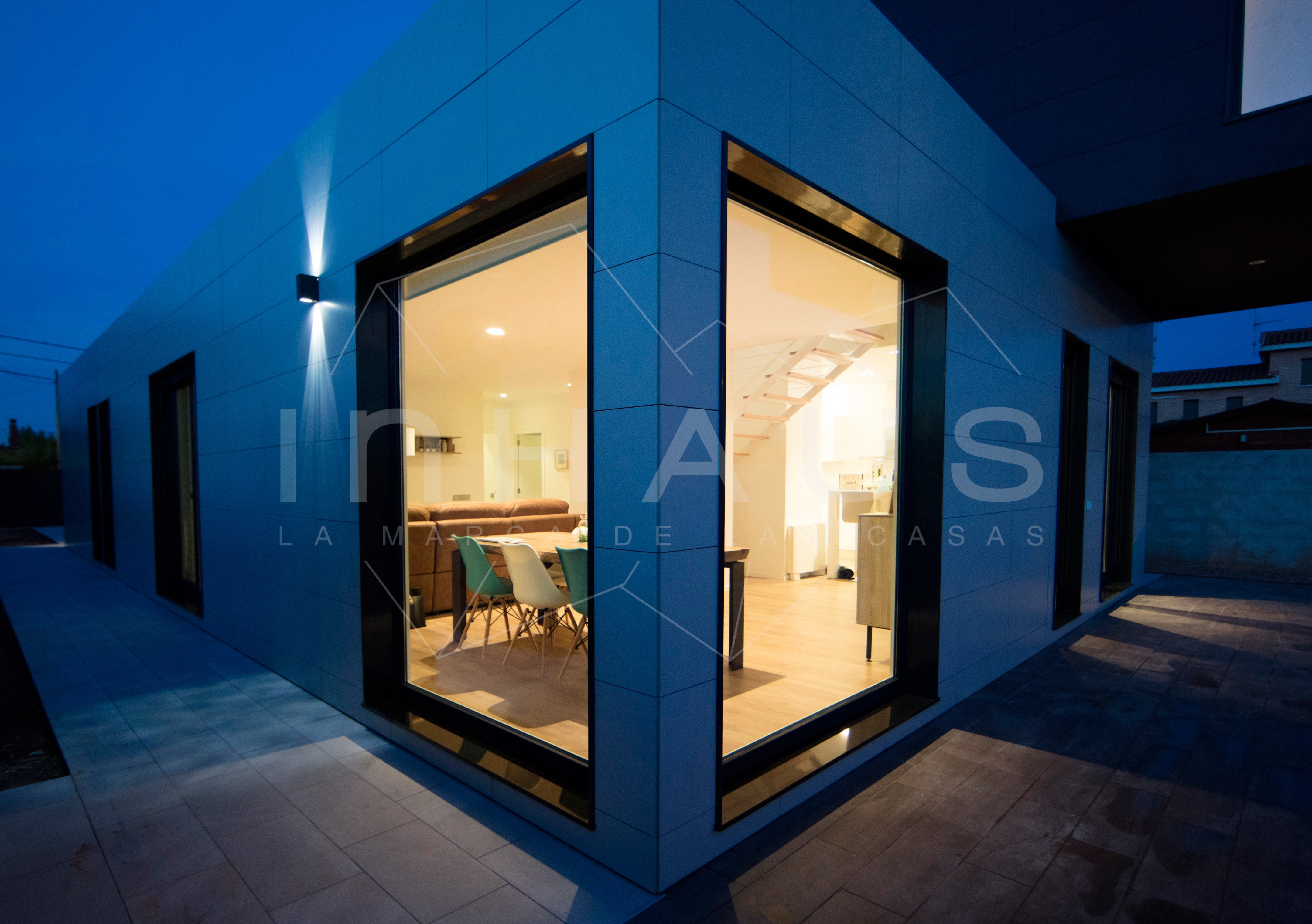 模块化打造的家庭住宅——塔拉戈纳美景之家-21