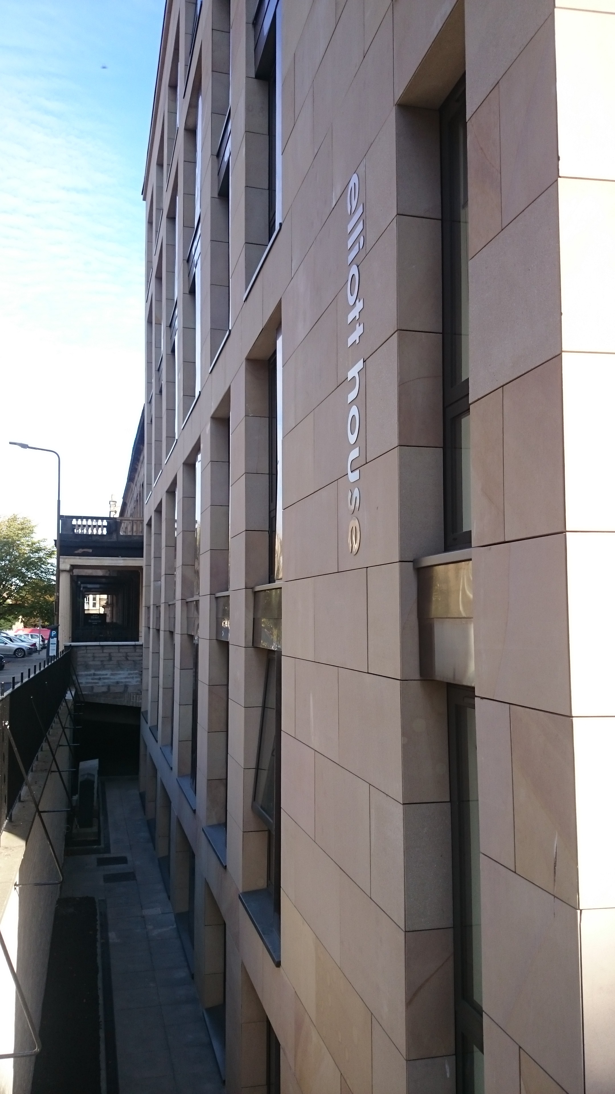 融合传统与创新的大学宿舍设计-1