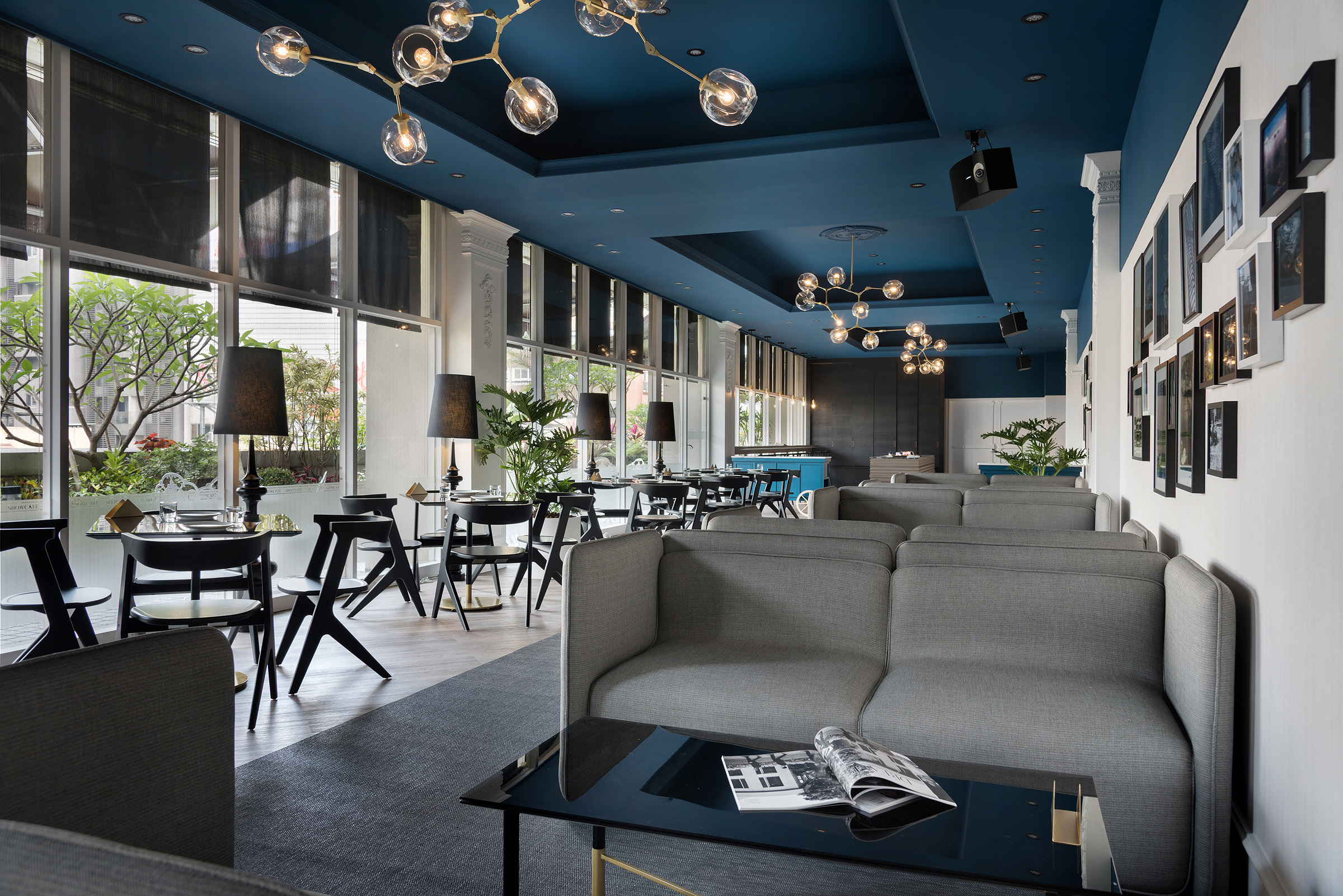 台北 Showtime 影院 Show Cafe' · 蓝色湖泊空间营造-3