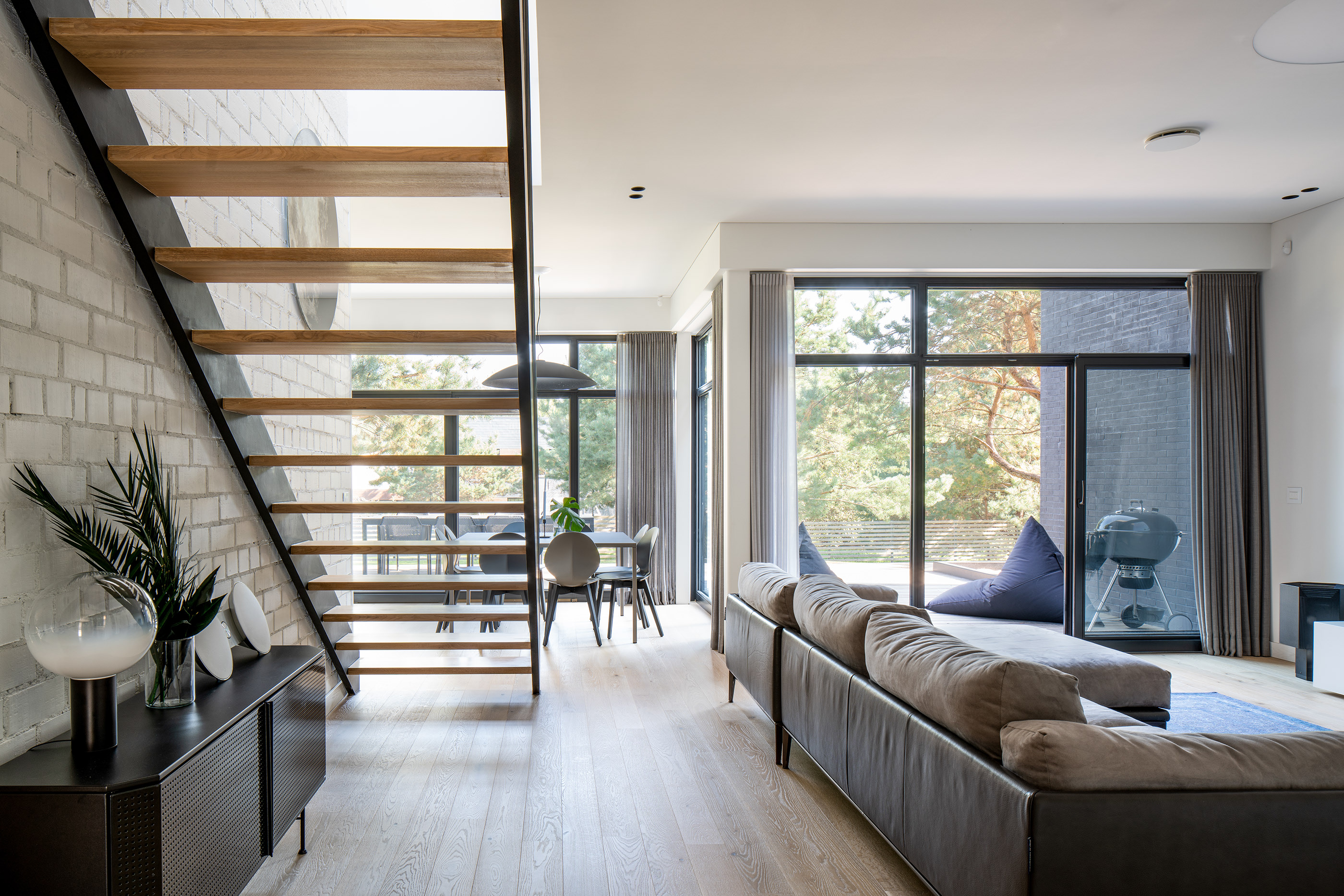 月亮内部住宅设计-0