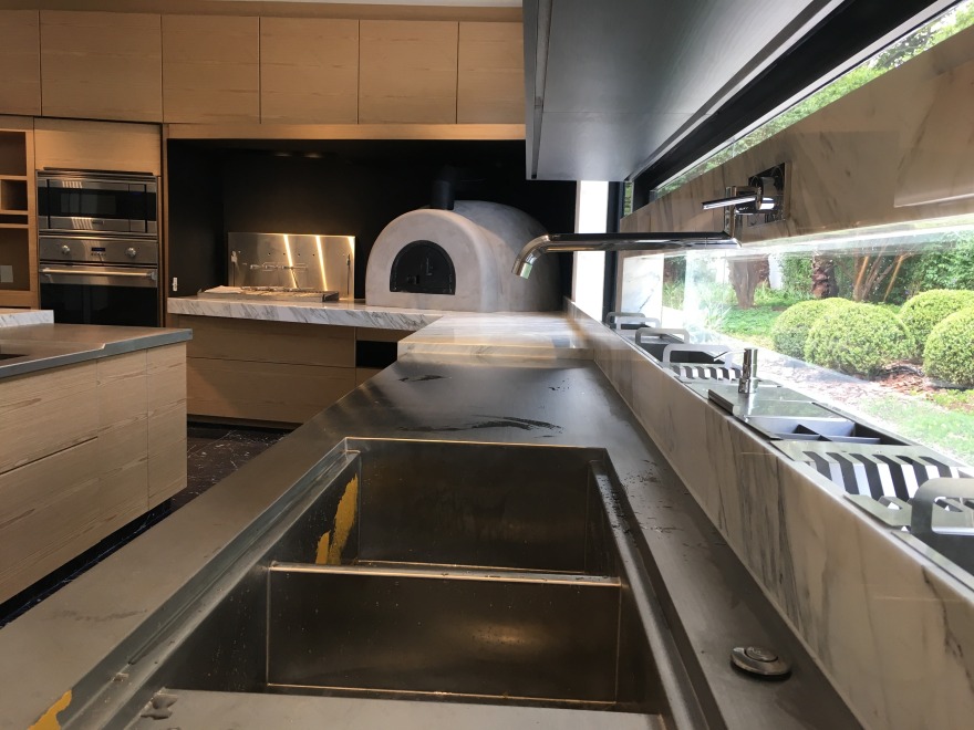 私人豪华别墅,融合传统与创新的室内设计-21